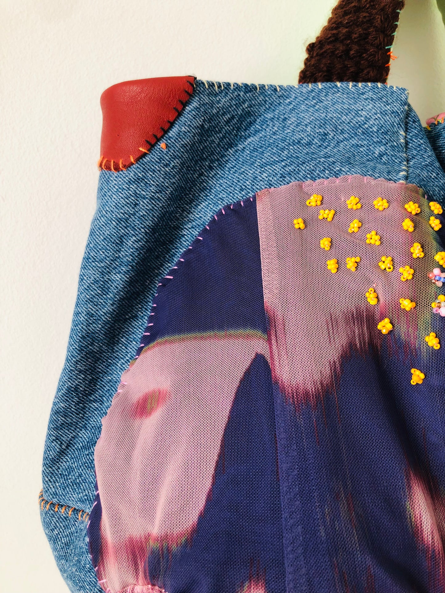 Bag 手縫いのバッグ　布製　トートバッグ　スローファッション　ハンドメイド　2379