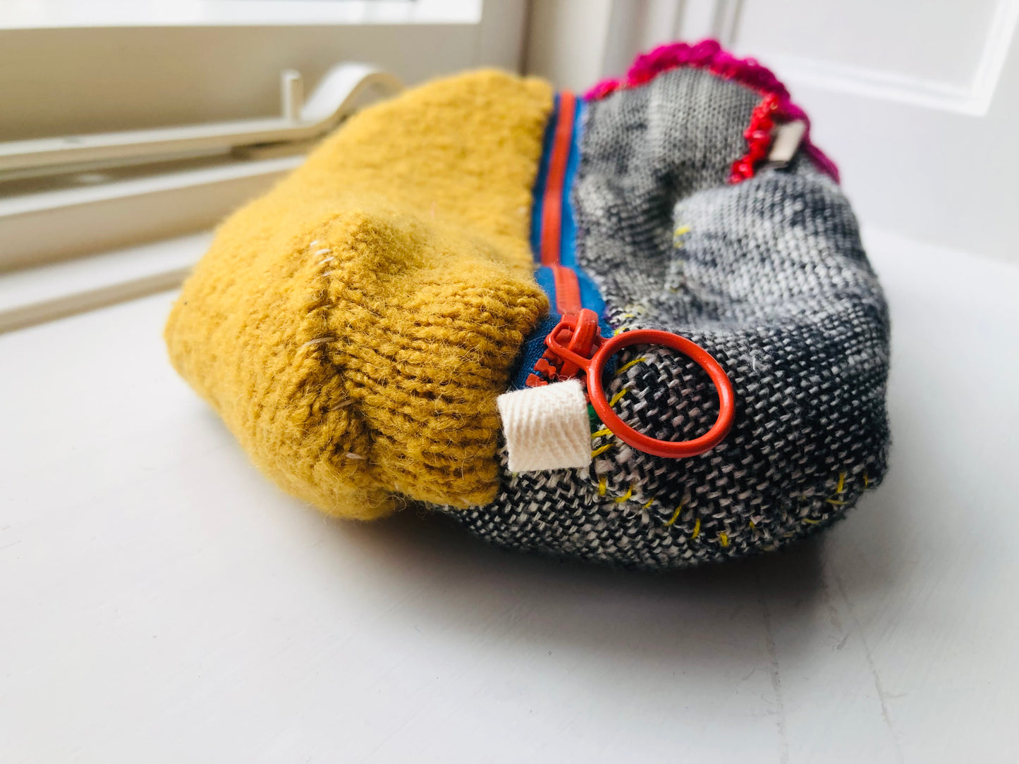 Hand-sewn fabric pouch, pencil case, accessory case, handmade with bead embroidery, 2387