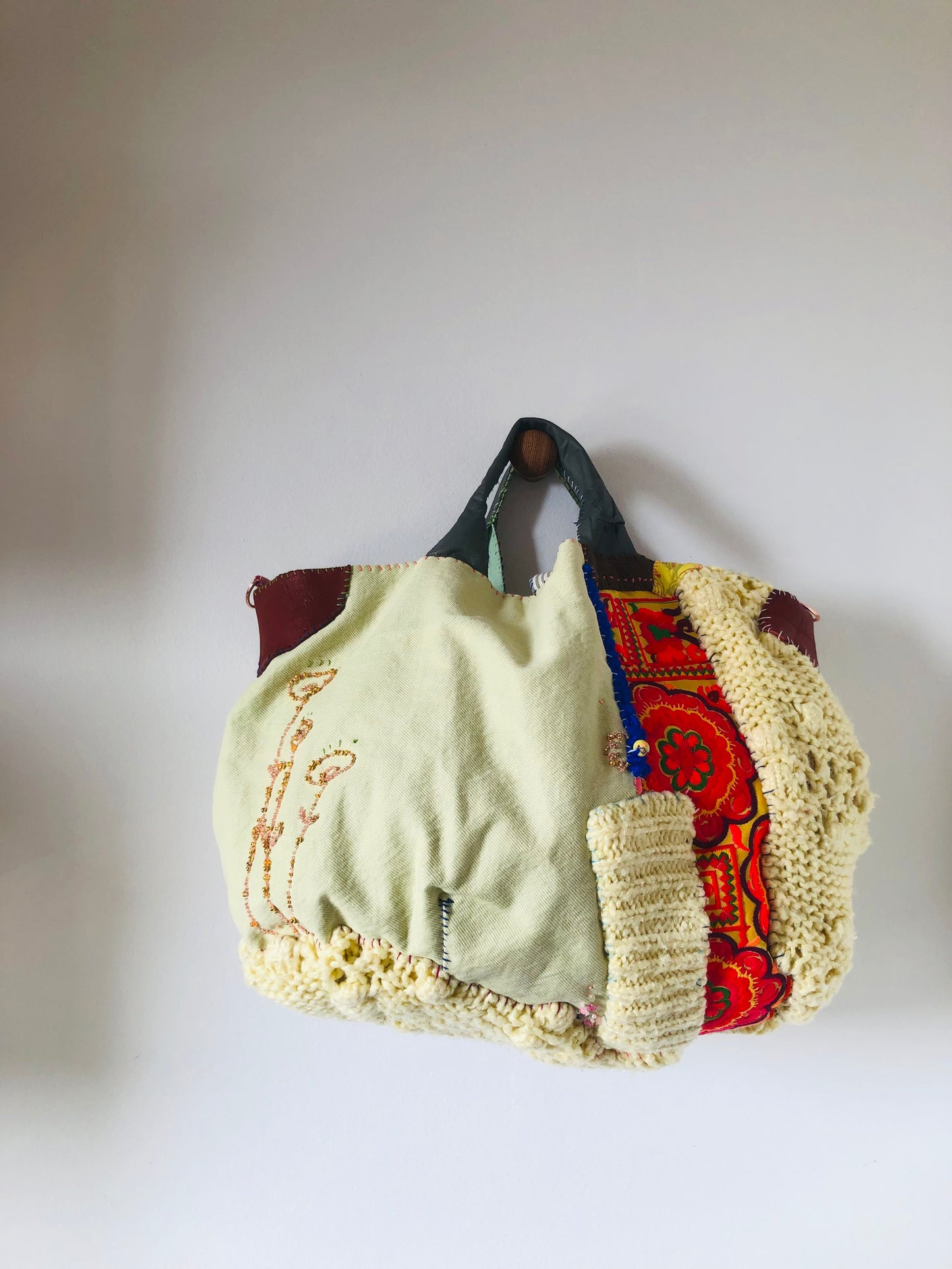 Bag 手縫いのバッグ　【抽選販売】　布製　トートバッグ　スローファッション　ハンドメイド　2400