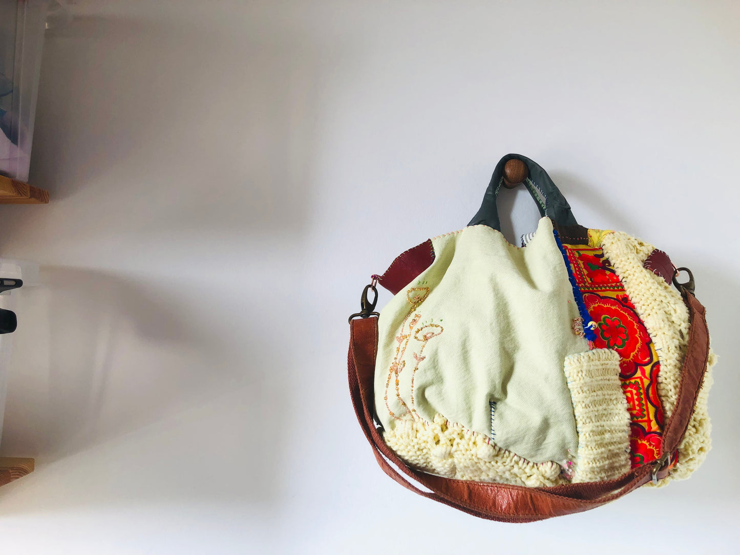 Bag 手縫いのバッグ　【抽選販売】　布製　トートバッグ　スローファッション　ハンドメイド　2400