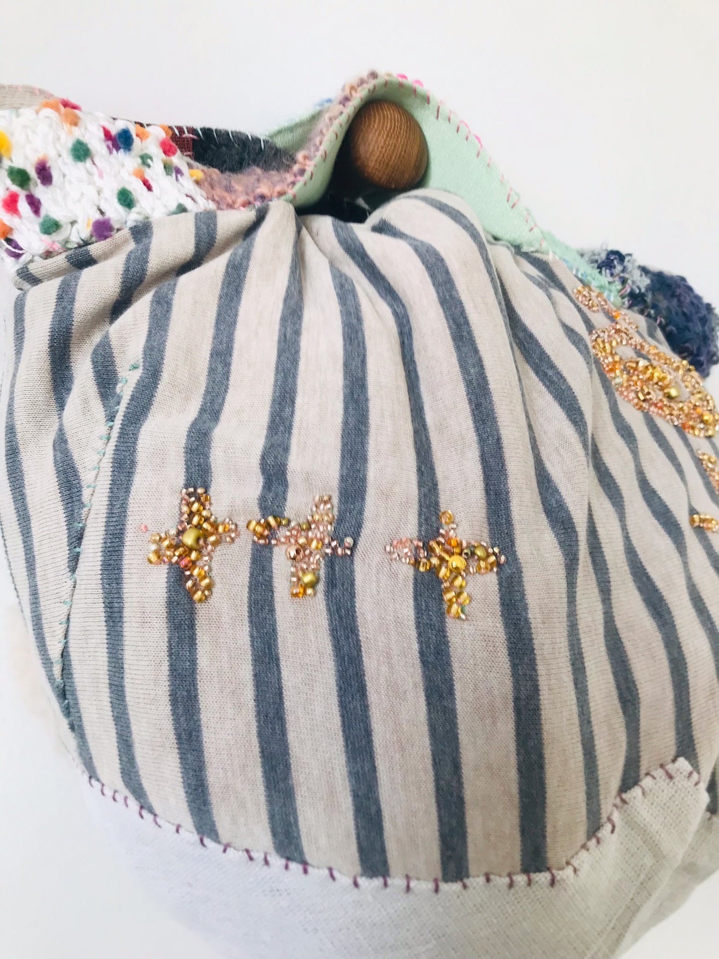 Bag   手縫いのバッグ　布製　トートバッグ　スローファッション　ハンドメイド　2091