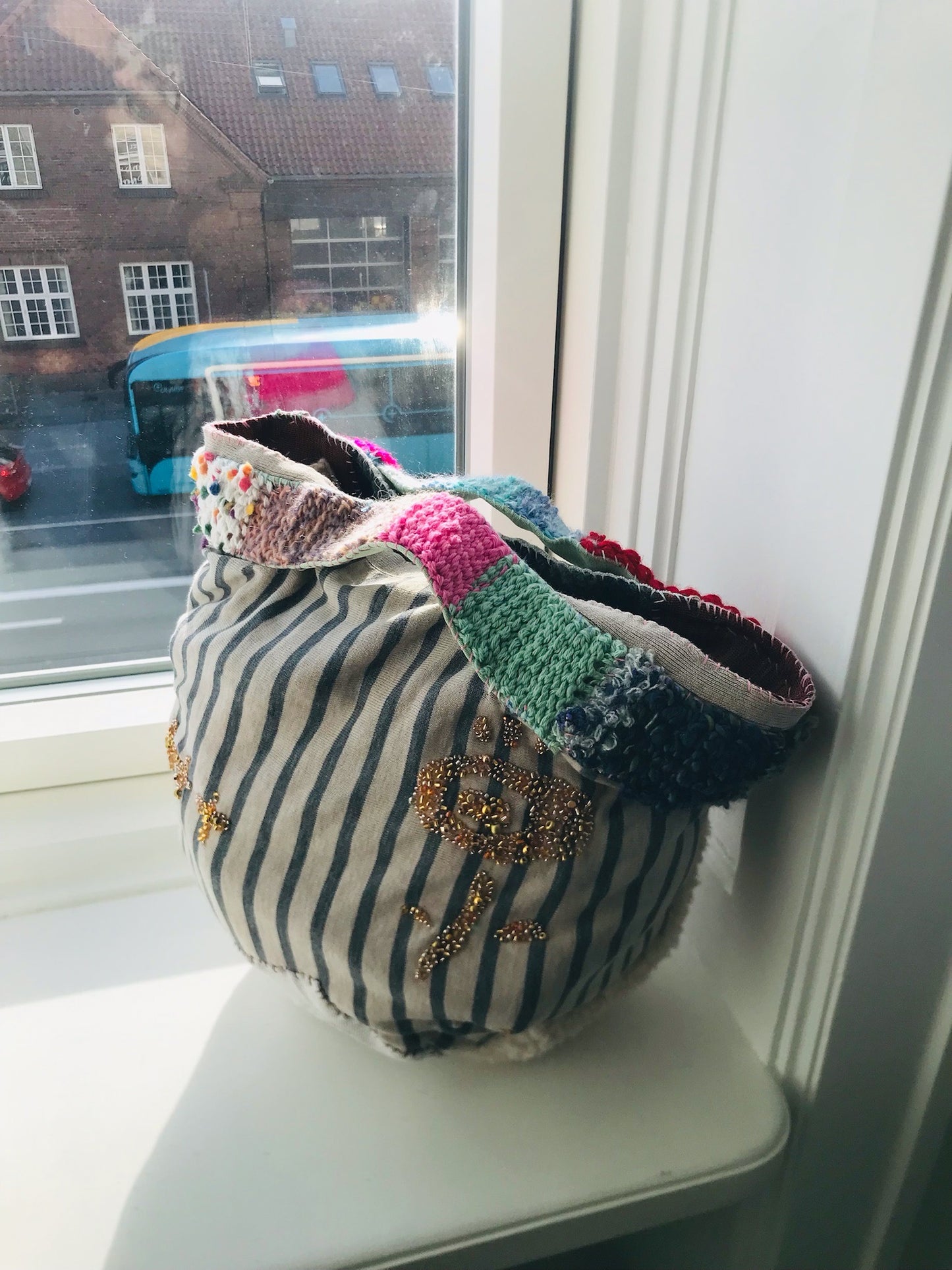 Bag   手縫いのバッグ　布製　トートバッグ　スローファッション　ハンドメイド　2091