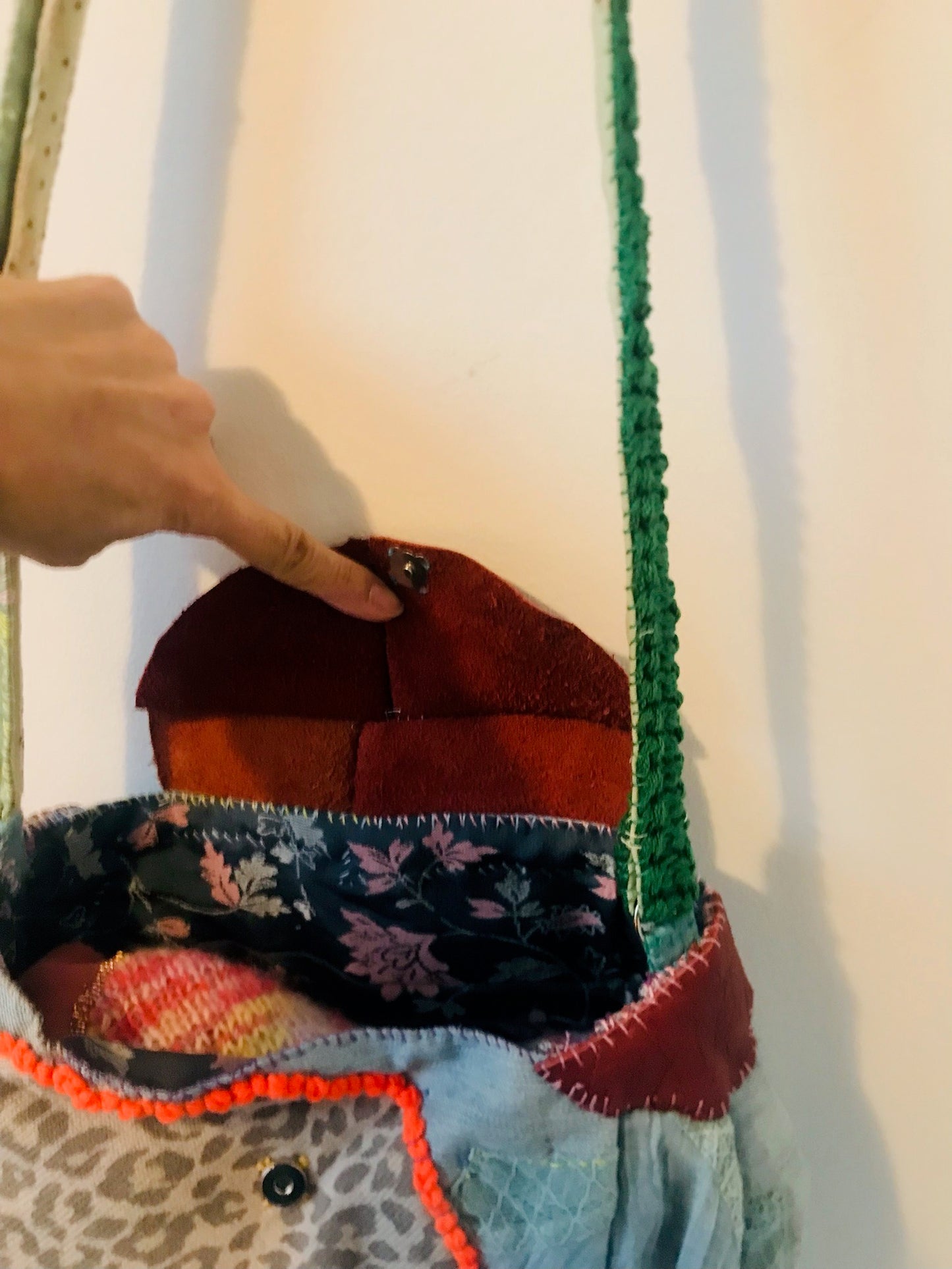 Håndsyet stoftaske, slow fashion, håndlavet pung, 2100