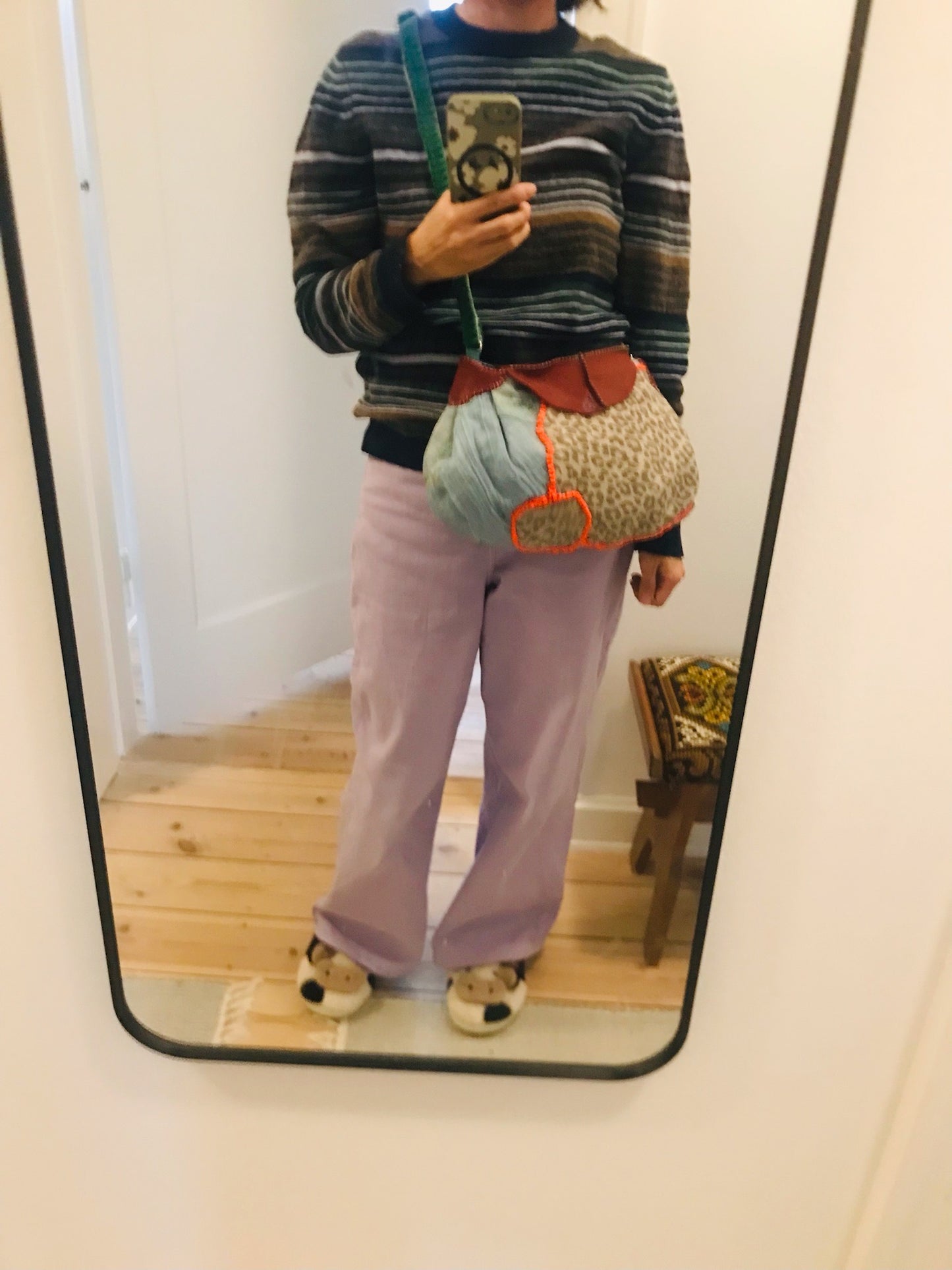 Håndsyet stoftaske, slow fashion, håndlavet pung, 2100