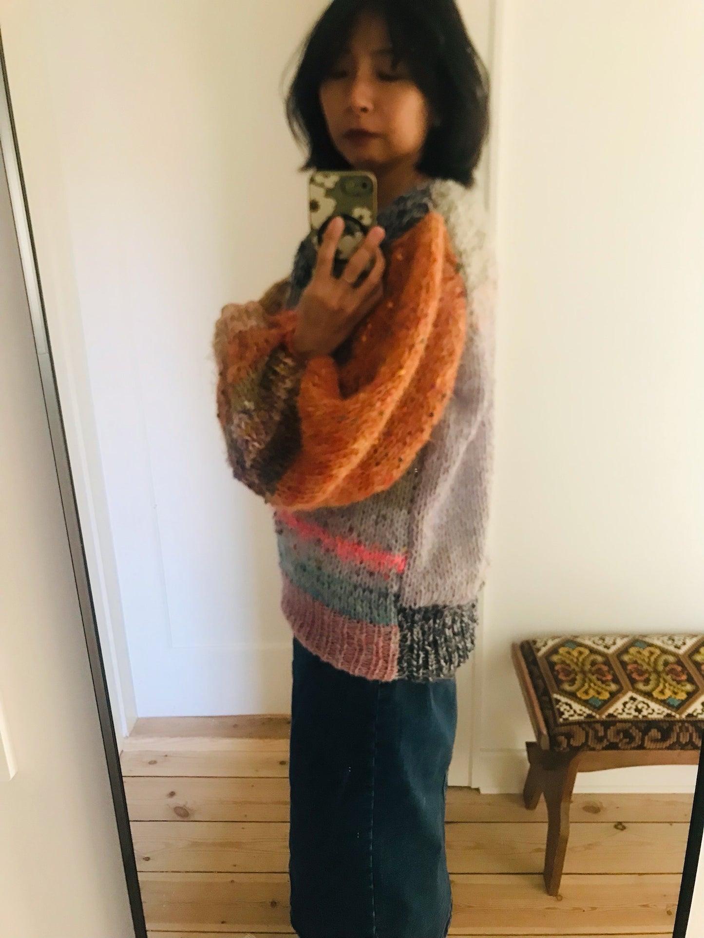 セーター　手編み　スローファッション　ファンシーヤーン　oneofakind  ショート丈　モヘア　2104