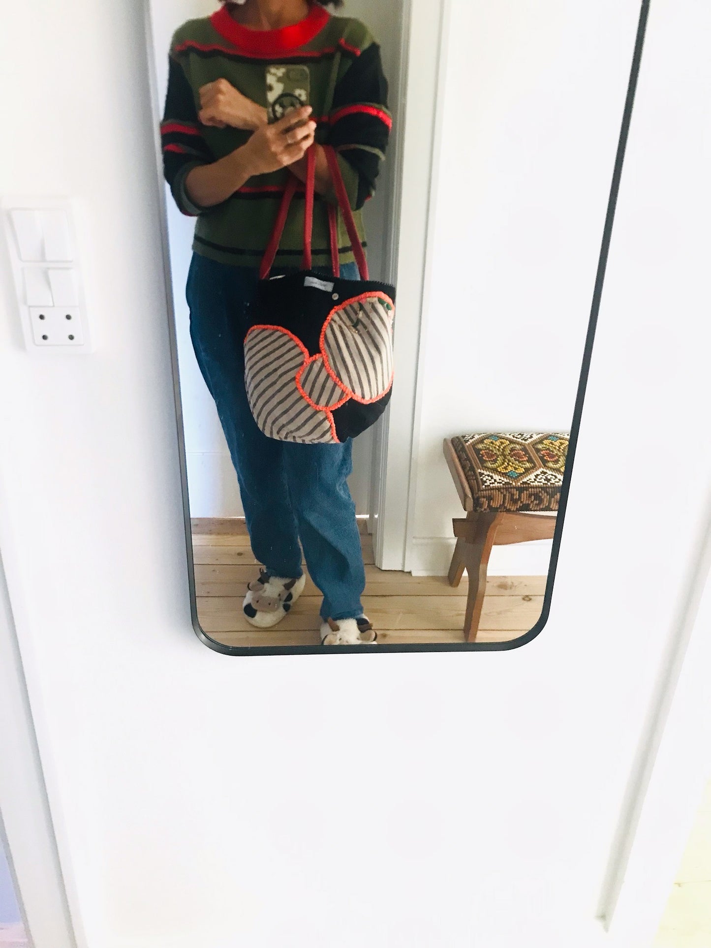 Bag   手縫いのバッグ　布製　トートバッグ　スローファッション　ハンドメイド　2107