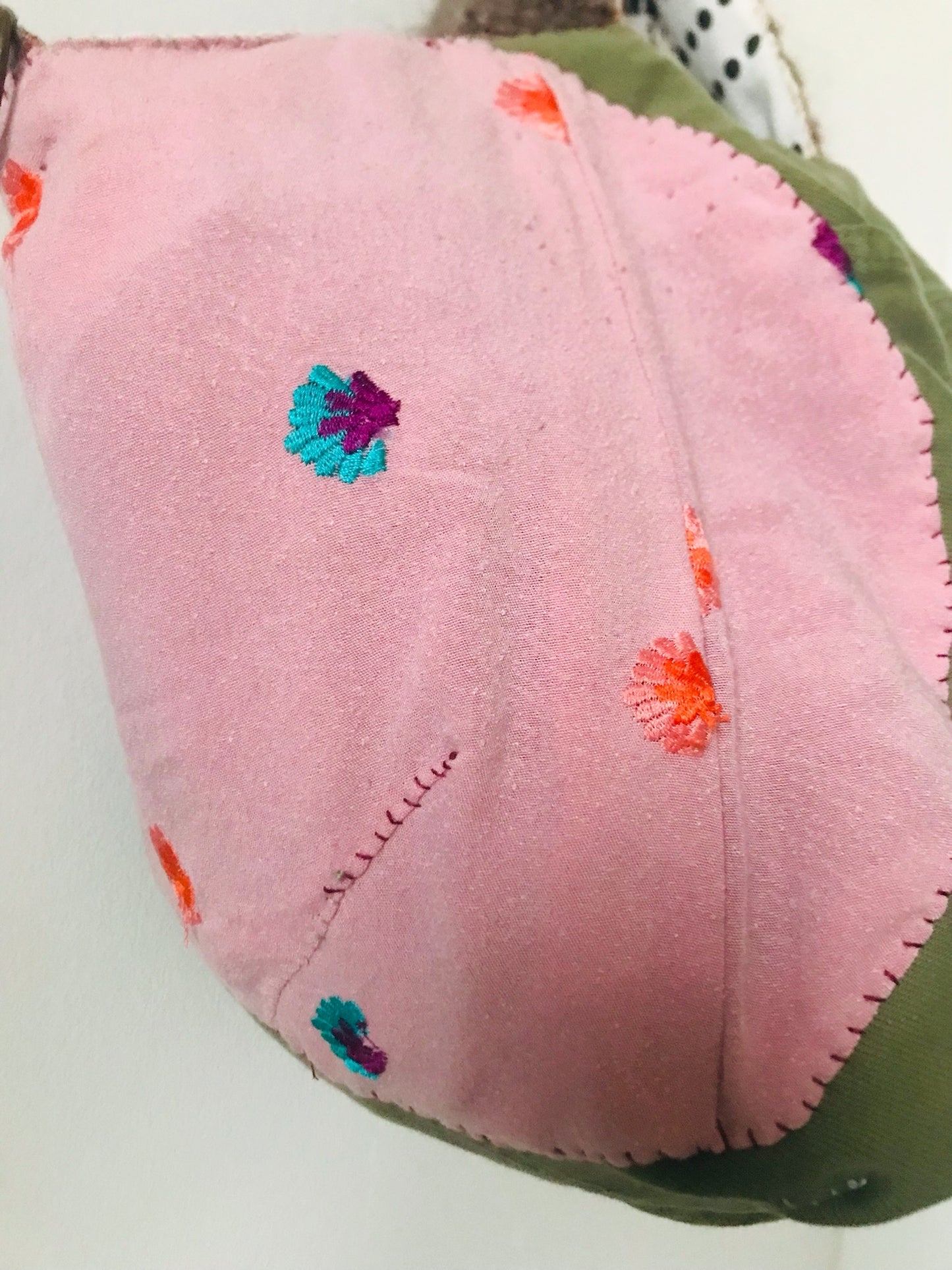 Bag 手縫いのバッグ　布製　トートバッグ　スローファッション　ハンドメイド　2137