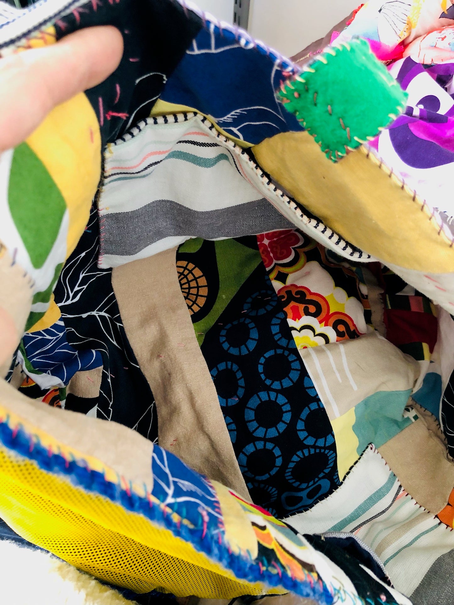 Bag 手縫いのバッグ　布製　トートバッグ　スローファッション　ハンドメイド　2166