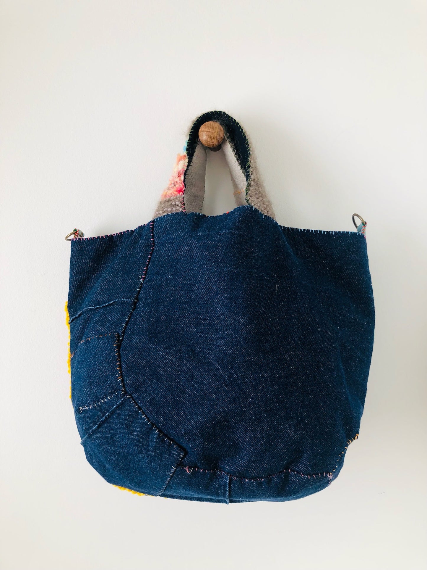 Bag 手縫いのバッグ　布製　トートバッグ　スローファッション　ハンドメイド　2179