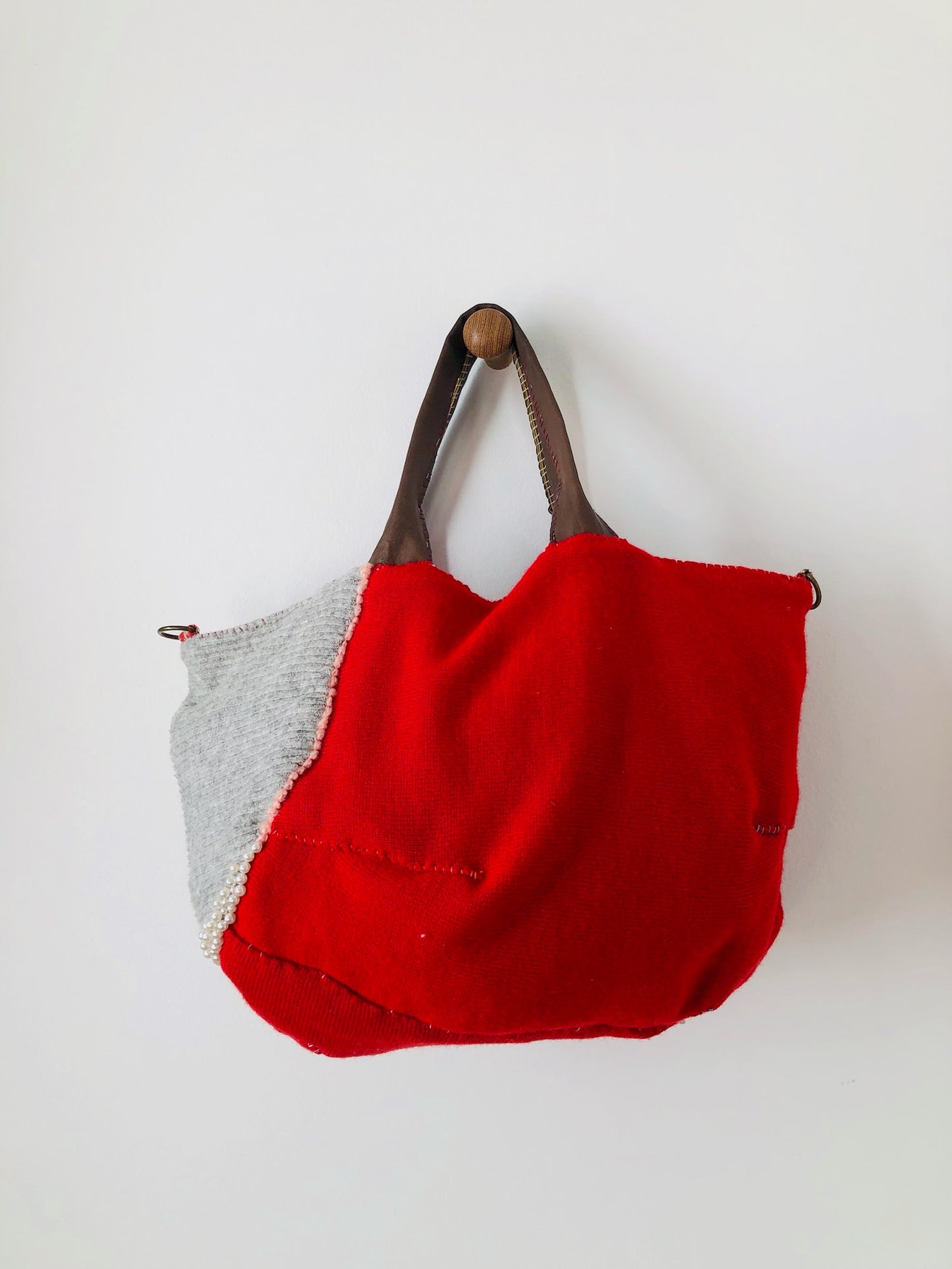 Bag 手縫いのバッグ　布製　トートバッグ　スローファッション　ハンドメイド　2189