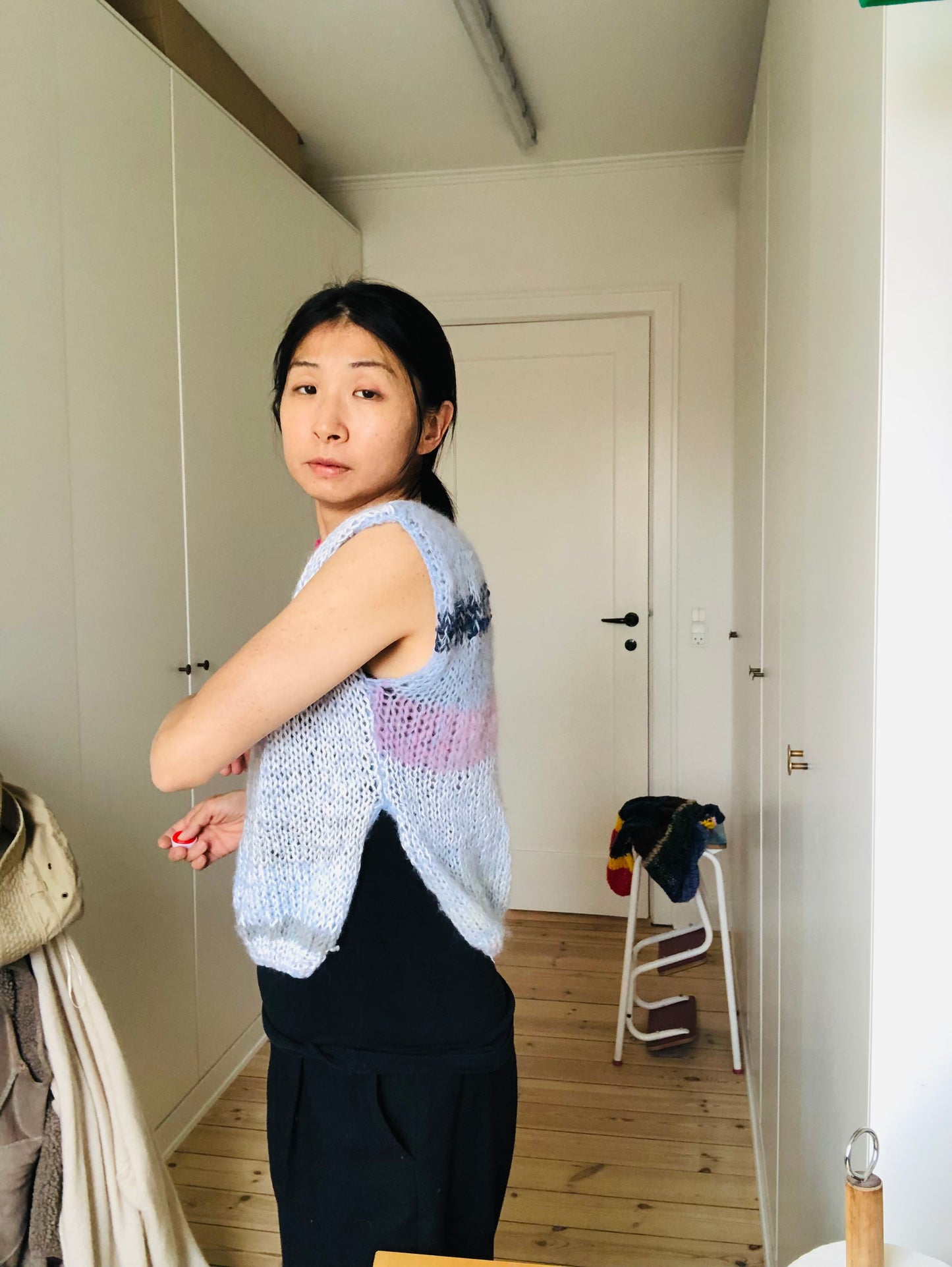 セーター　手編み　スローファッション　ファンシーヤーン　oneofakind  ショート丈　モヘア　2204