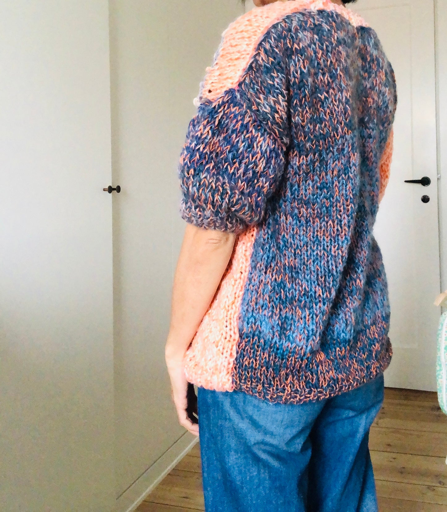 セーター　手編み　スローファッション　ファンシーヤーン　oneofakind  オーバーサイズ　モヘア　2227