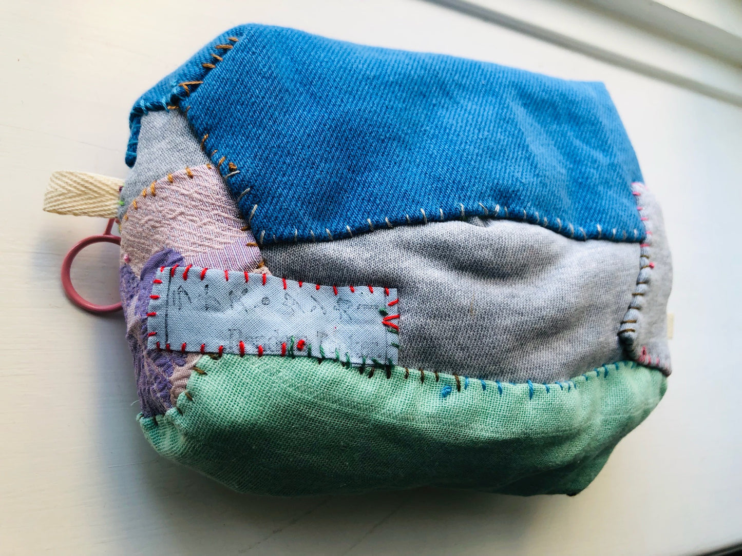 Pouch, hand-sewn, fabric, pen case, accessory case, handmade, bead embroidery 2221