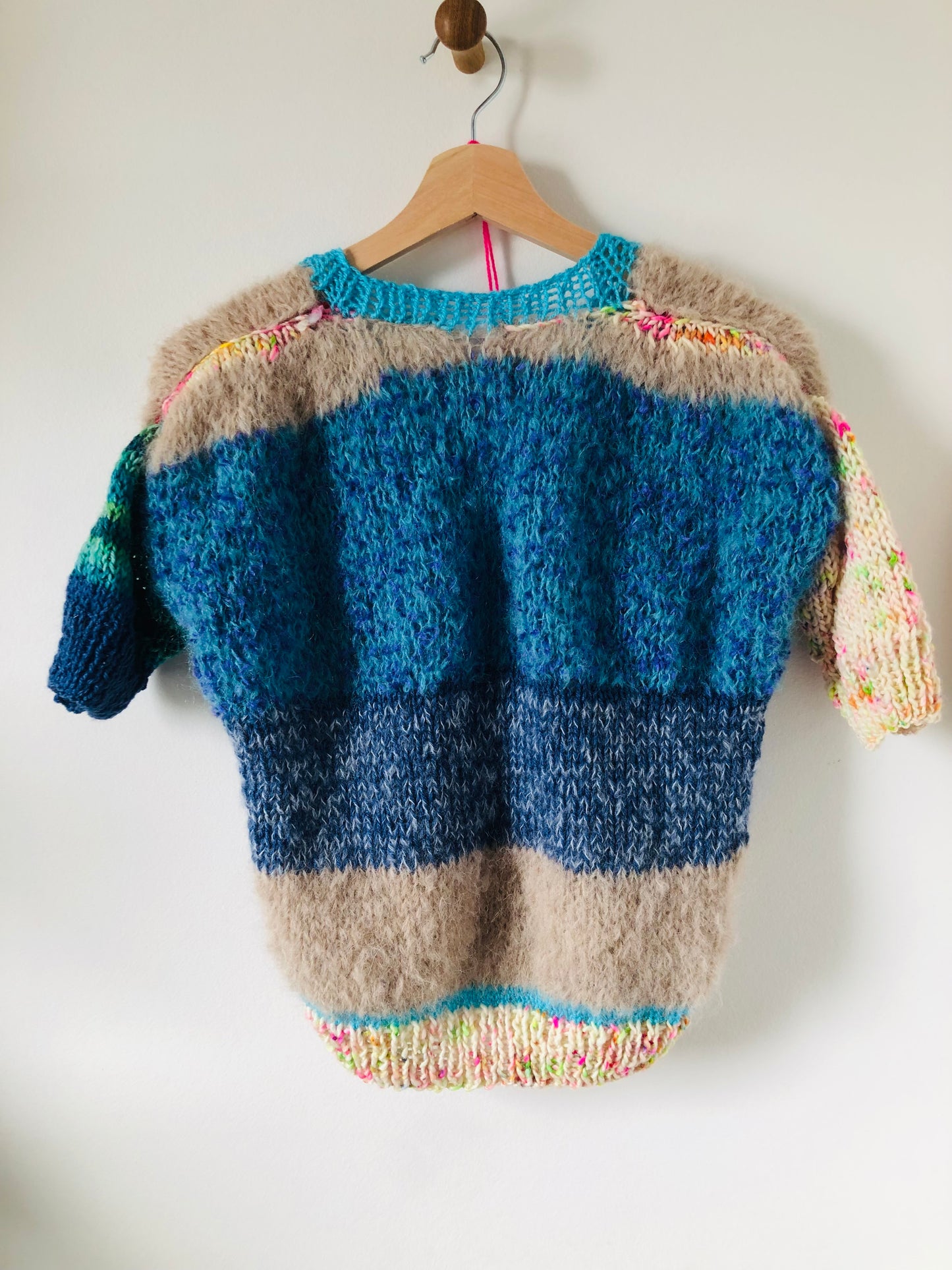 Sweater, Hand-knitted, Slow Fashion, Fancy Yarn, Oneofakind, Short Sleeve, Short Length, Mohair, 2233