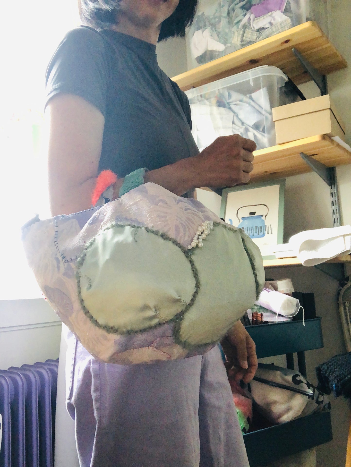 Bag 手縫いのバッグ　布製　トートバッグ　スローファッション　ハンドメイド　2238