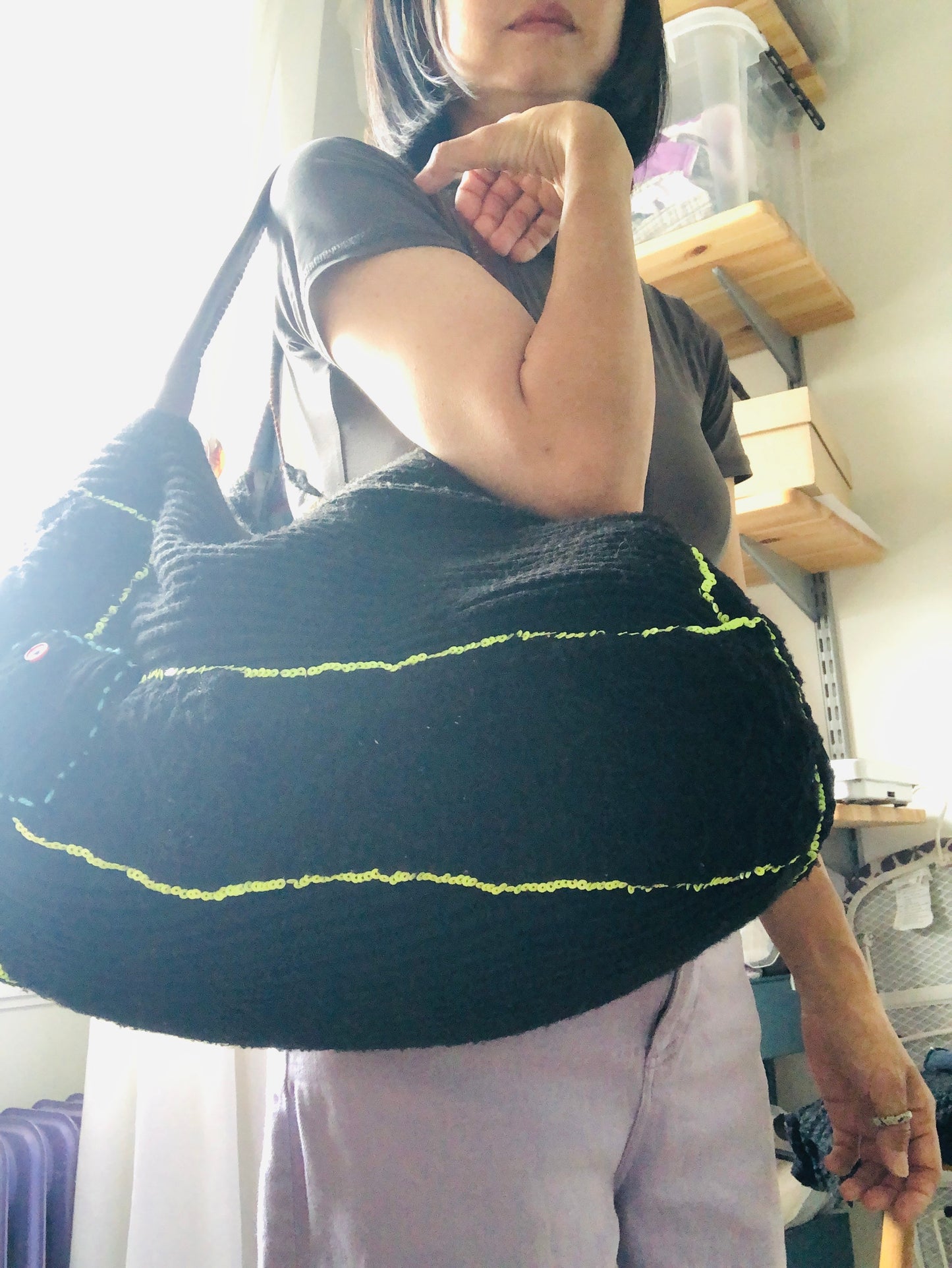 Bag 手縫いのバッグ　布製　トートバッグ　スローファッション　ハンドメイド　2237