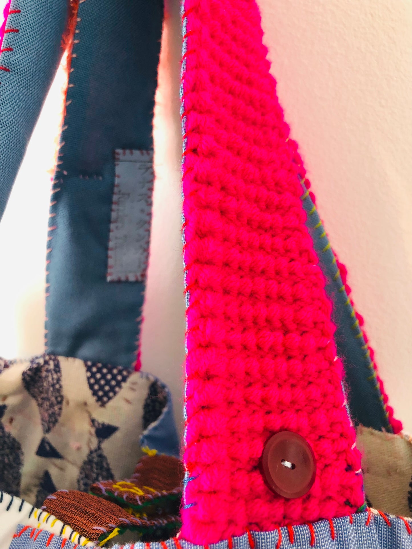 Bag 手縫いのバッグ　布製　トートバッグ　スローファッション　ハンドメイド　2241