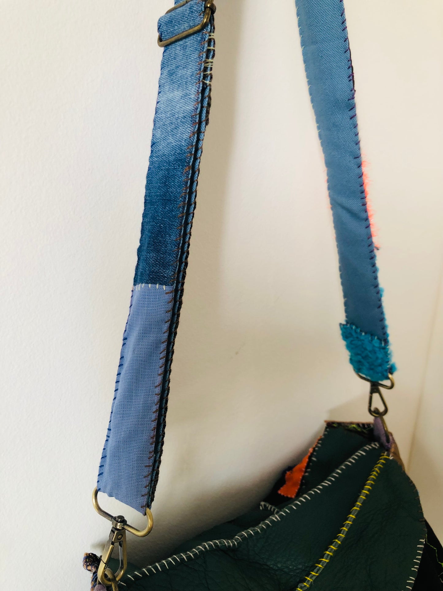 Bag 手縫いのバッグ　布製　ショルダーバッグ　スローファッション　ハンドメイド　ポシェット  2254