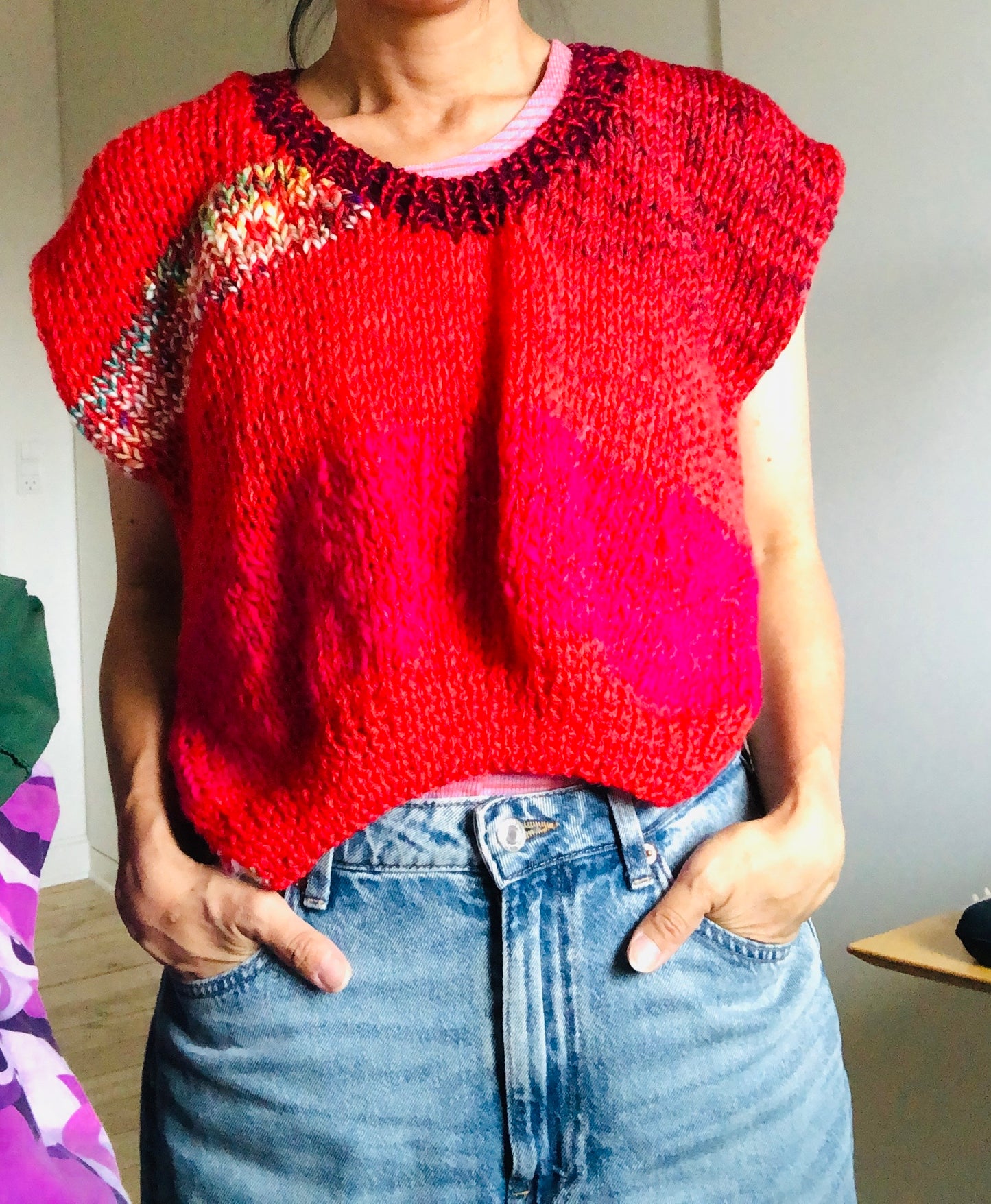 Hand-knitted sweater, slow fashion, fancy yarn, oneofakind, short sleeves, short length, 2273