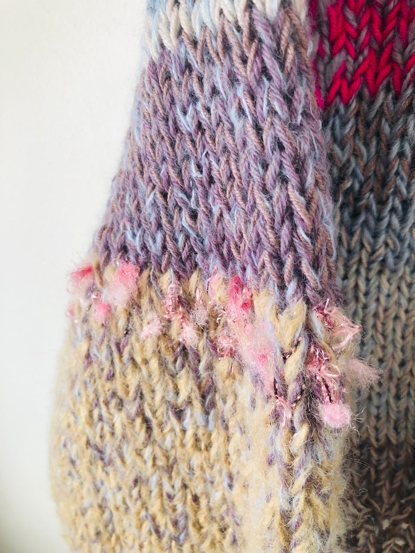 セーター　手編み　スローファッション　ファンシーヤーン　oneofakind  ショート丈　　2300