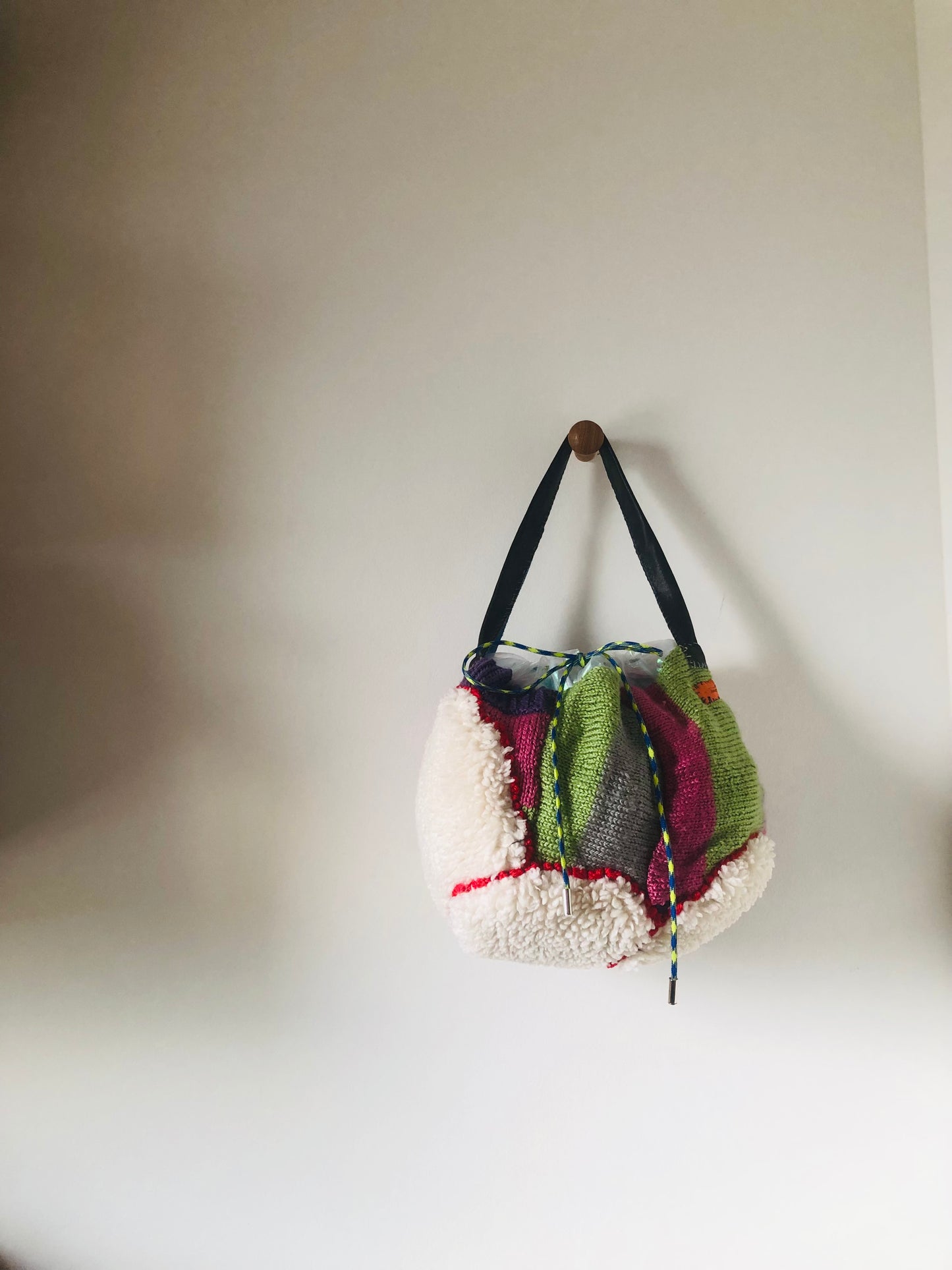 Hand-sewn fabric drawstring bag, slow fashion, handmade, 2309