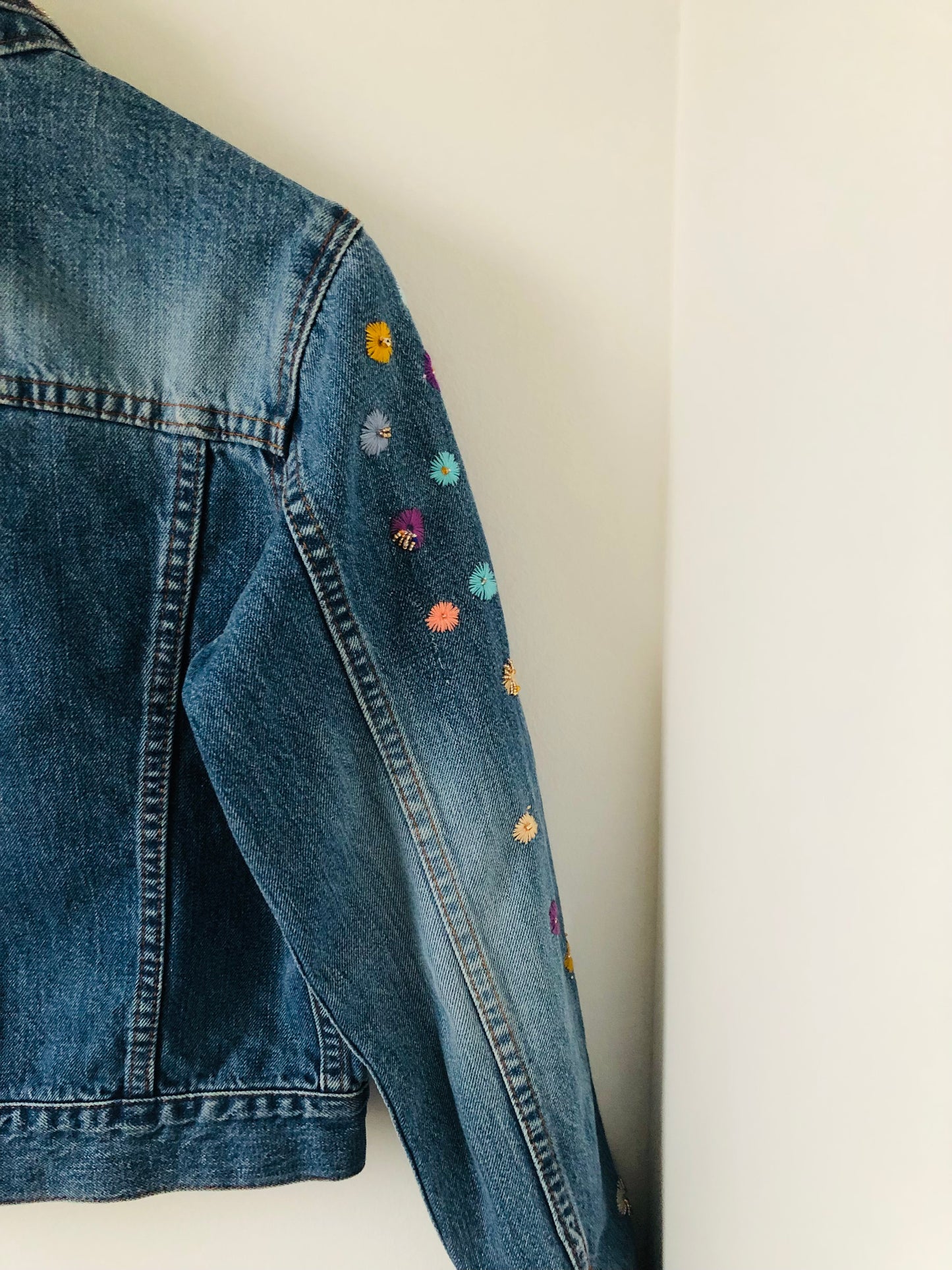 Cowboy jacket remake fabric slow fashion embroidery hand embroidery reproduction handmade 1957