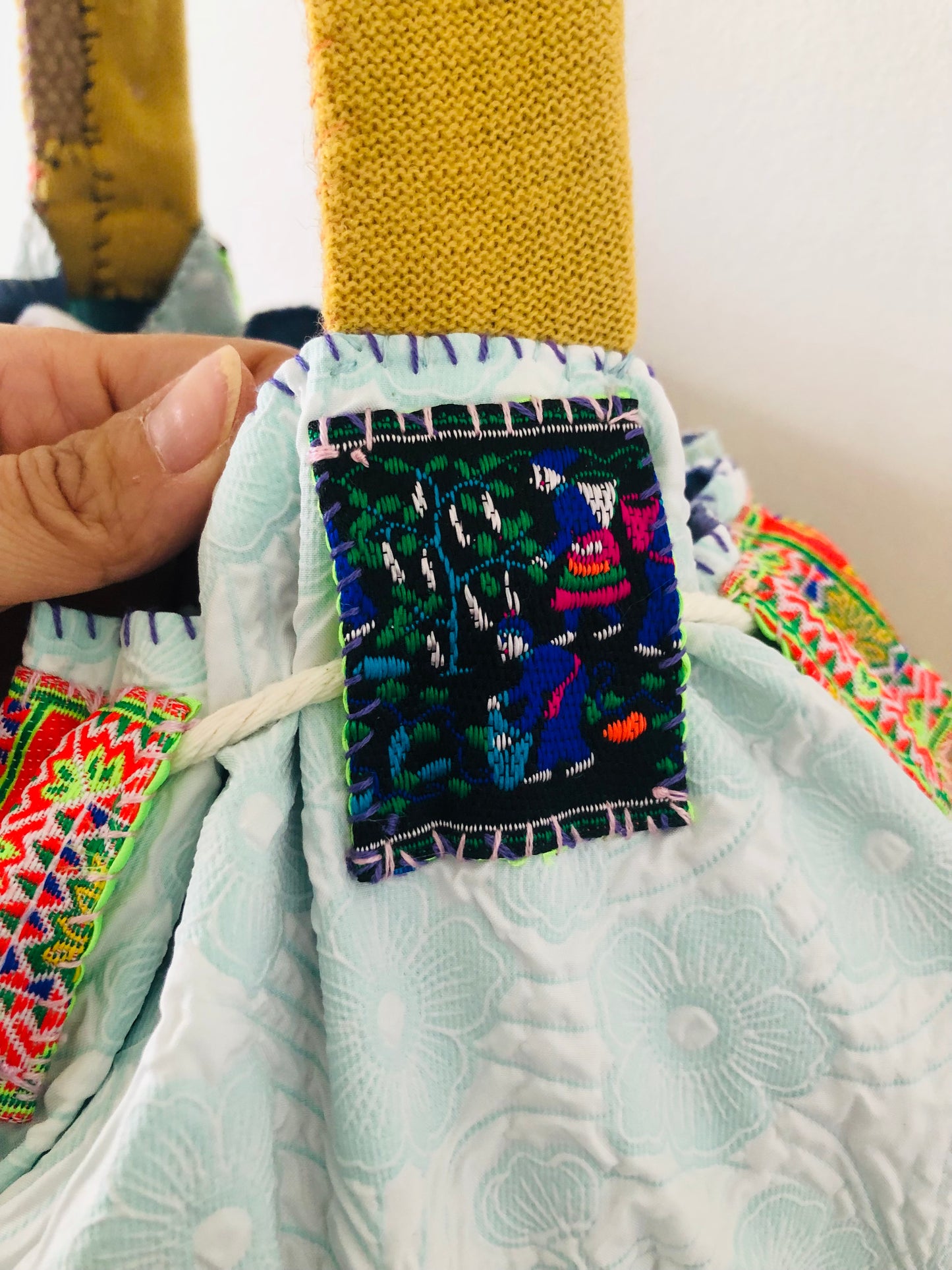 Bag   巾着バッグ　ワンハンドル　手縫いのバッグ　布製　スローファッション　ハンドメイド　1960