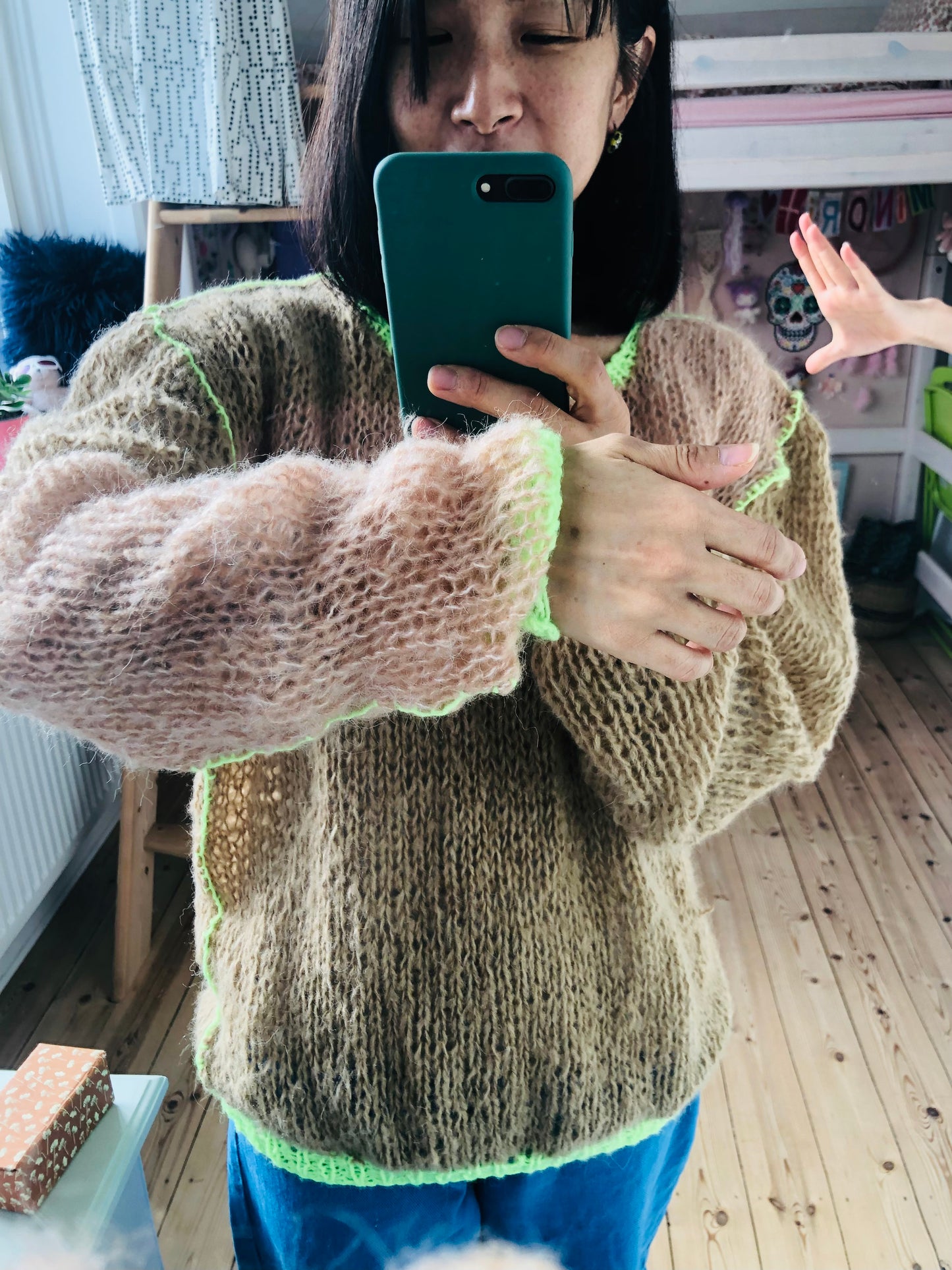 Håndstrikket sweater, slow fashion, fancy garn, transparent, unik, 1982