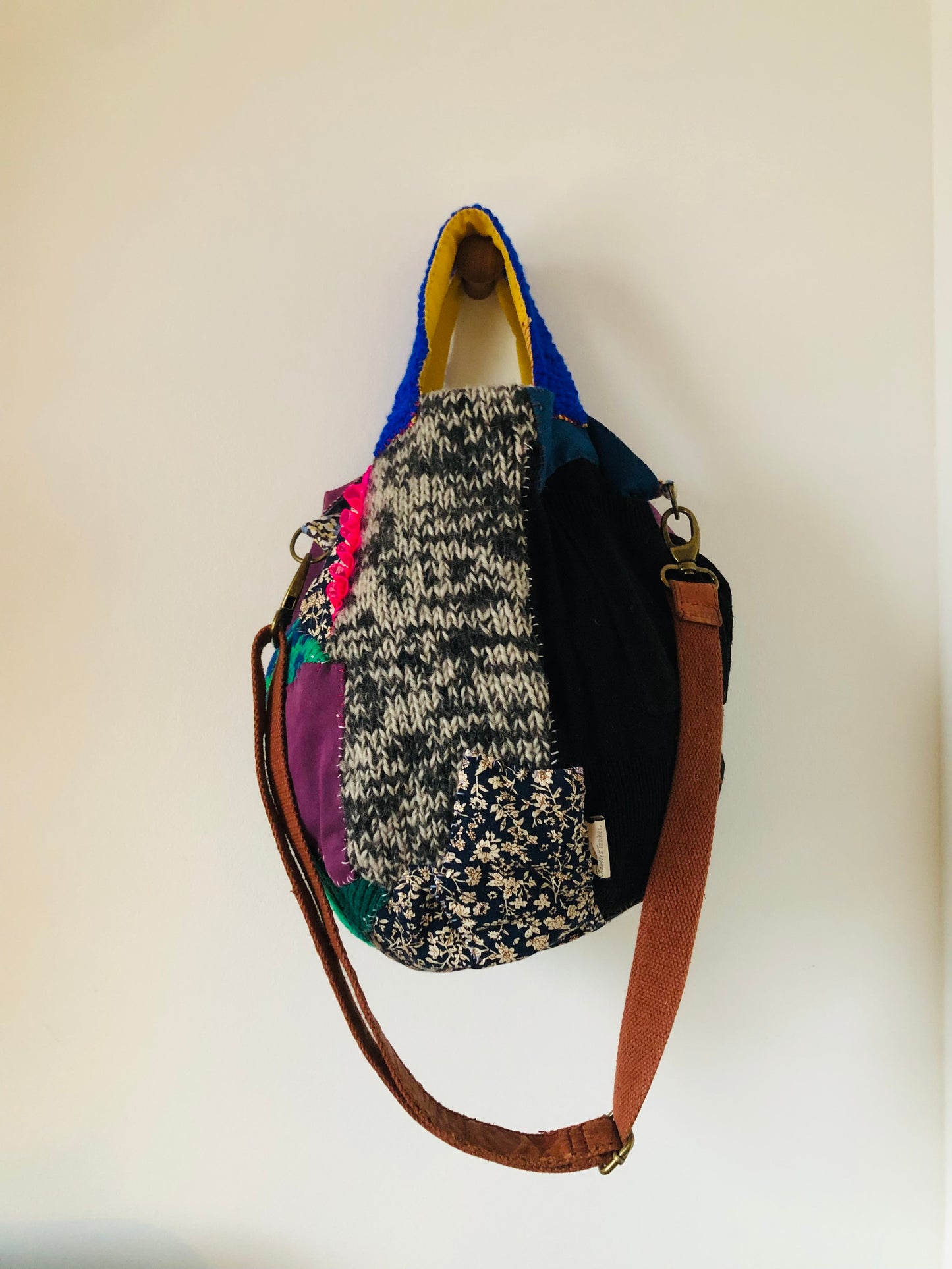 Bag Hand-sewn Fabric Tote Bag Slow Fashion Handmade 2333