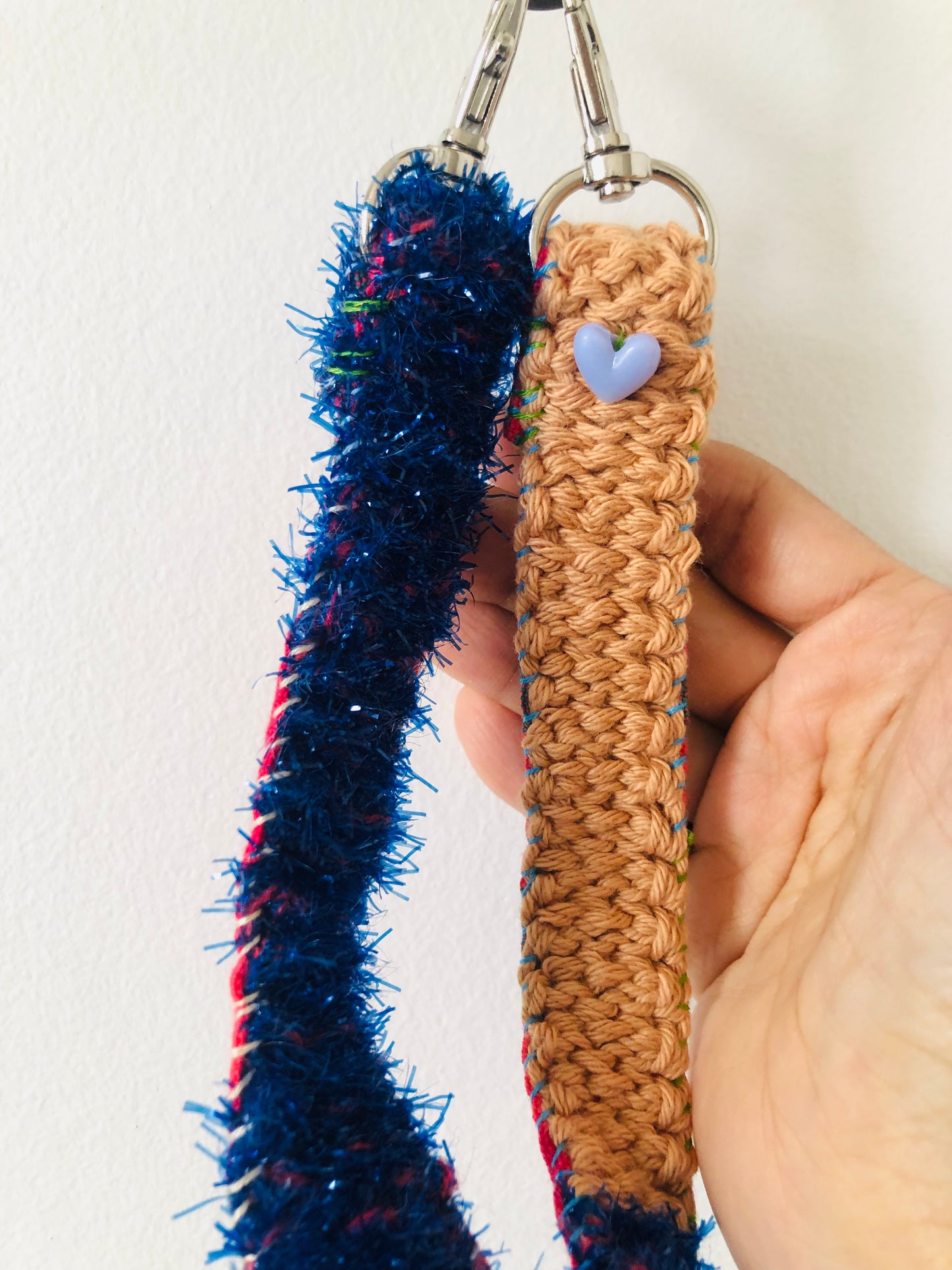 Strap (short) strap Hand-knitted strap Thin Hand-sewn Fabric Yarn Shoulder strap Slow fashion Handmade 1988