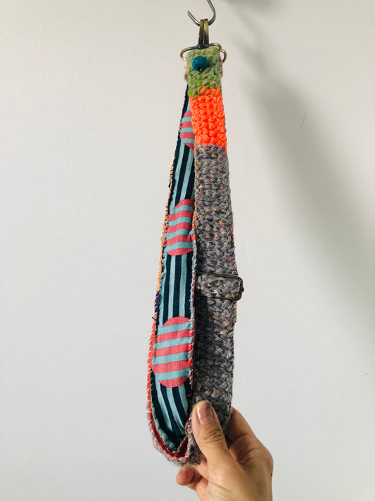 strap hand-knitted strap wool fabric yarn shoulder strap slow fashion handmade 1994 