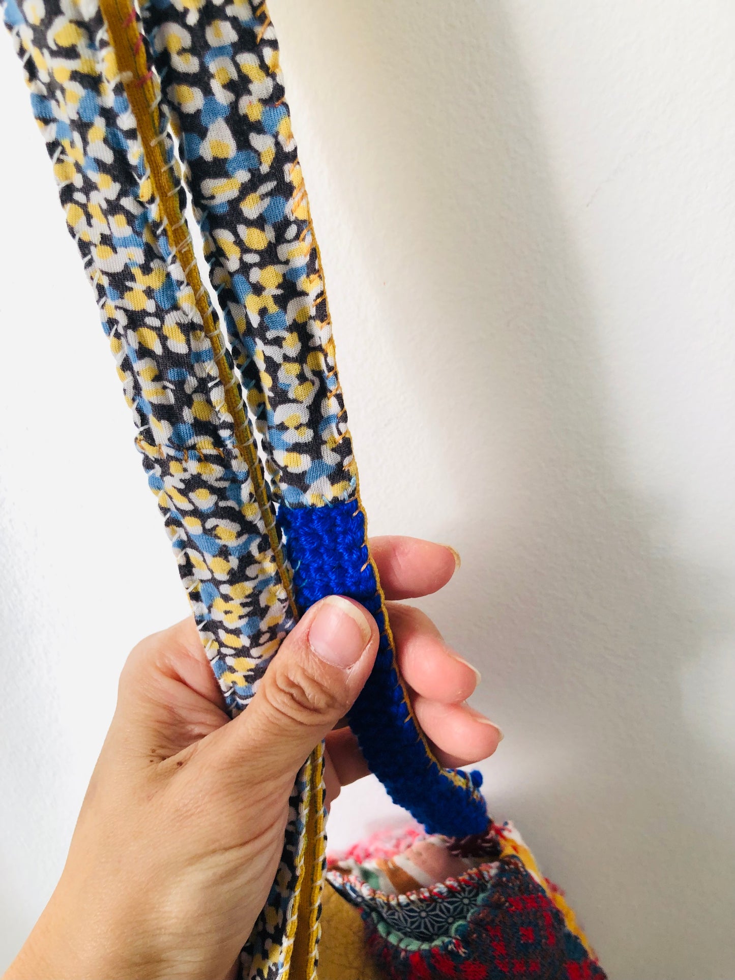 Hand-sewn fabric smartphone bag, slow fashion, handmade pochette, 2329