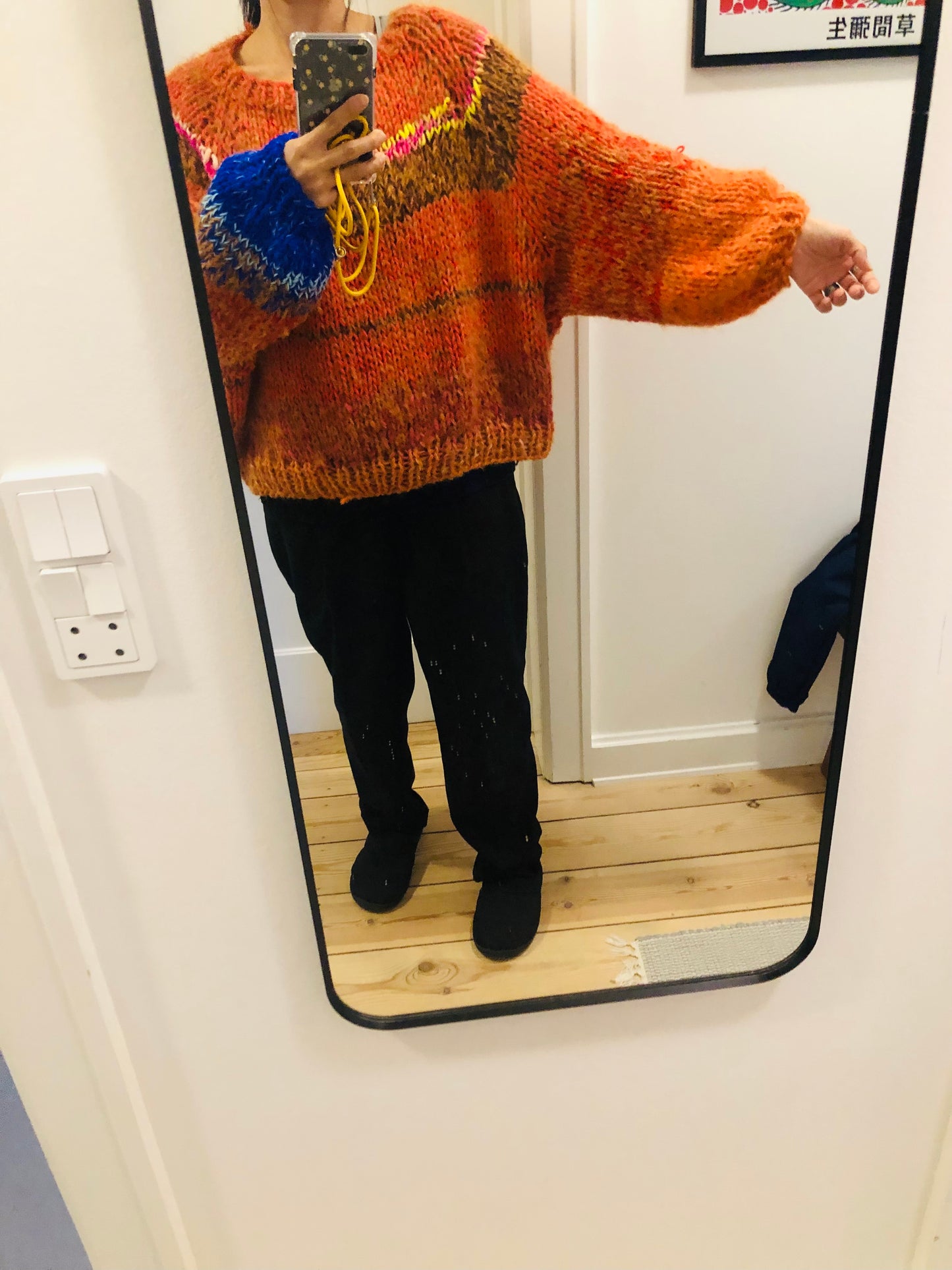 セーター　手編み　スローファッション　ファンシーヤーン　oneofakind  ショート丈　　2336