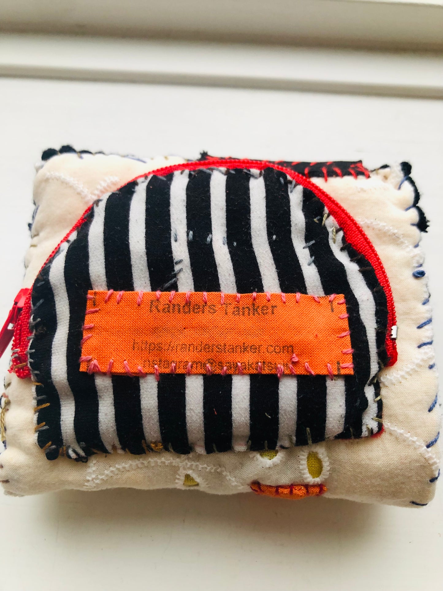 Wallet, cloth wallet, handmade, hand-sewn, embroidered, patchwork, bifold, 2290