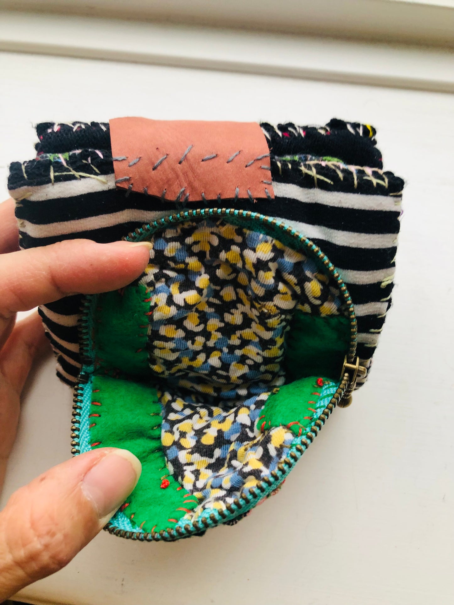 Wallet, Fabric Wallet, Handmade, Hand-Sewn, Embroidered, Patchwork, Bifold, 2289