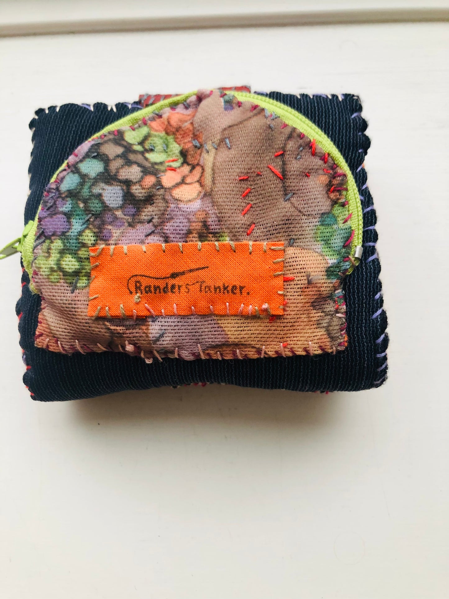 Wallet, cloth wallet, handmade, hand-sewn, embroidered, patchwork, bifold, 2288