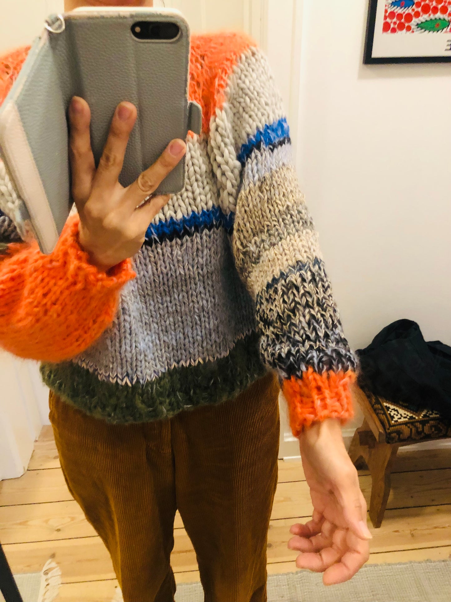 セーター　手編み　スローファッション　ファンシーヤーン　oneofakind  ショート丈　　2339