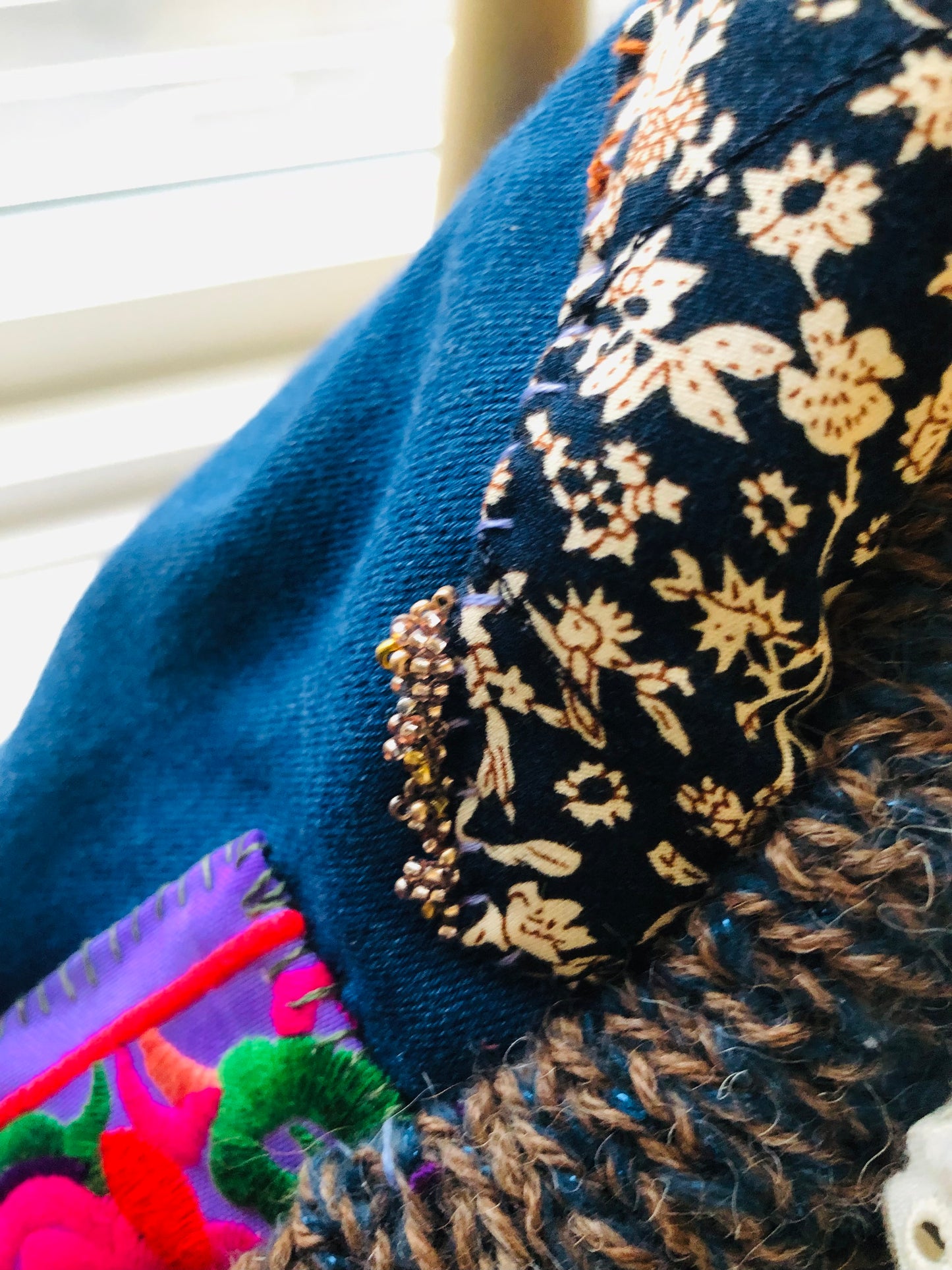 Bag 手縫いのバッグ　布製　トートバッグ　スローファッション　ハンドメイド　2338