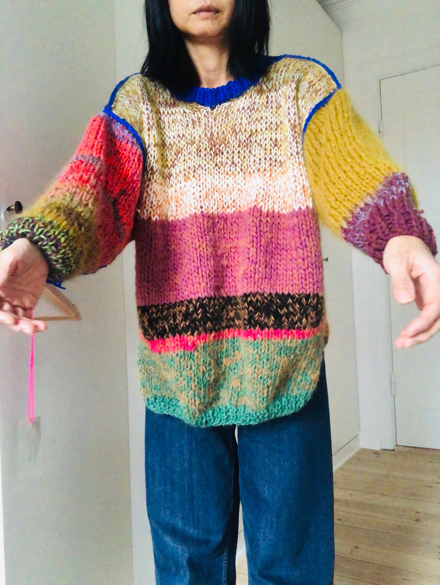 セーター　手編み　スローファッション　ファンシーヤーン　oneofakind  ショート丈　　2346