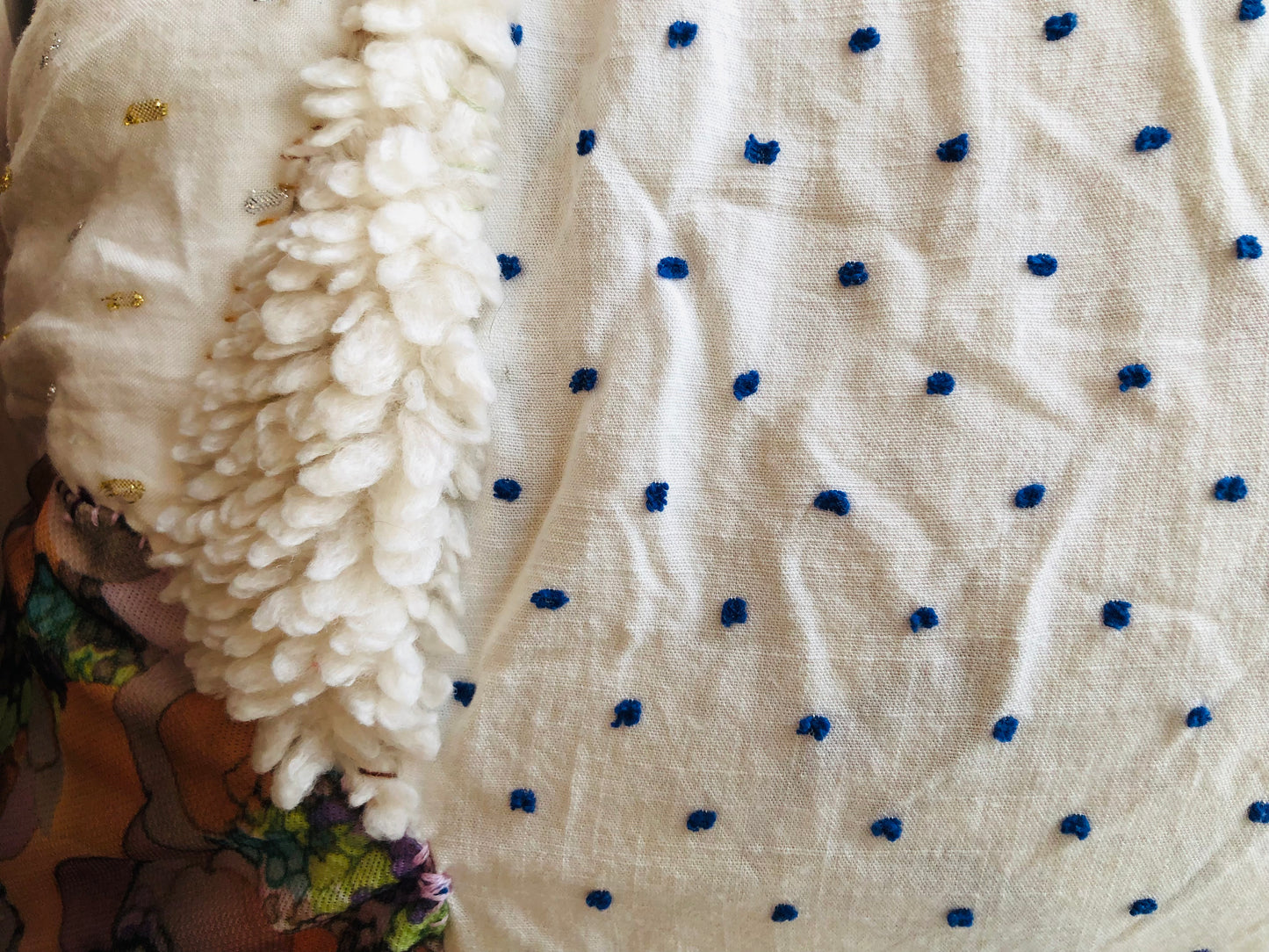 Textile Piece , Cushion cover　45cm✖️45cm 手縫い　布製　一点もの　スローファッション　One of a kind　ハンドメイド　2340