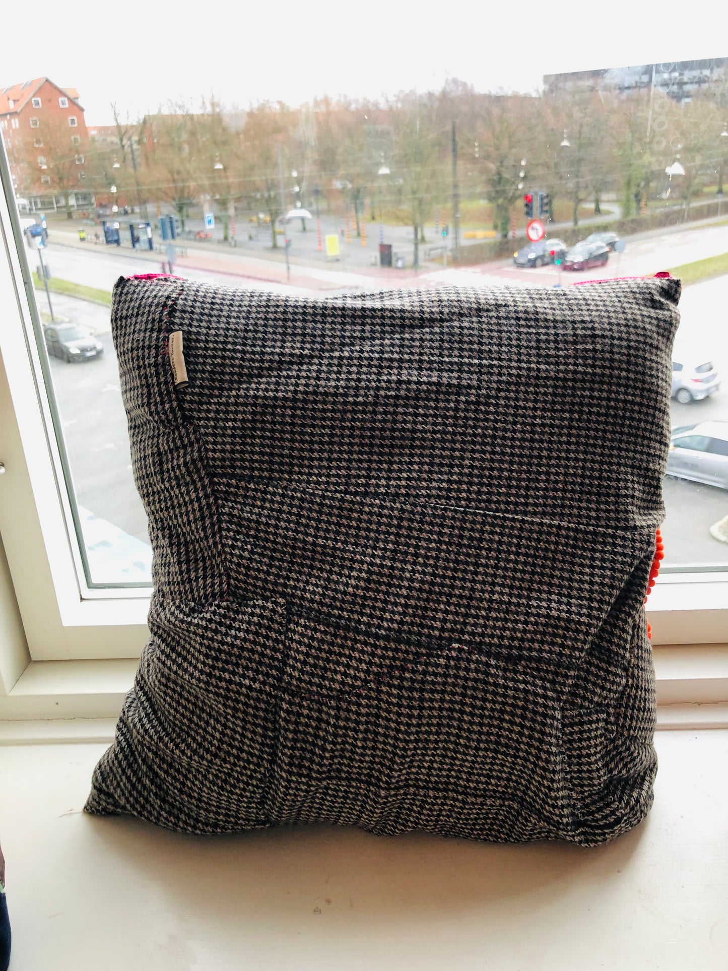 Textile Piece ,Cushion cover　45cm✖️45cm 手縫い　布製　一点もの　スローファッション　One of a kind　ハンドメイド　2343