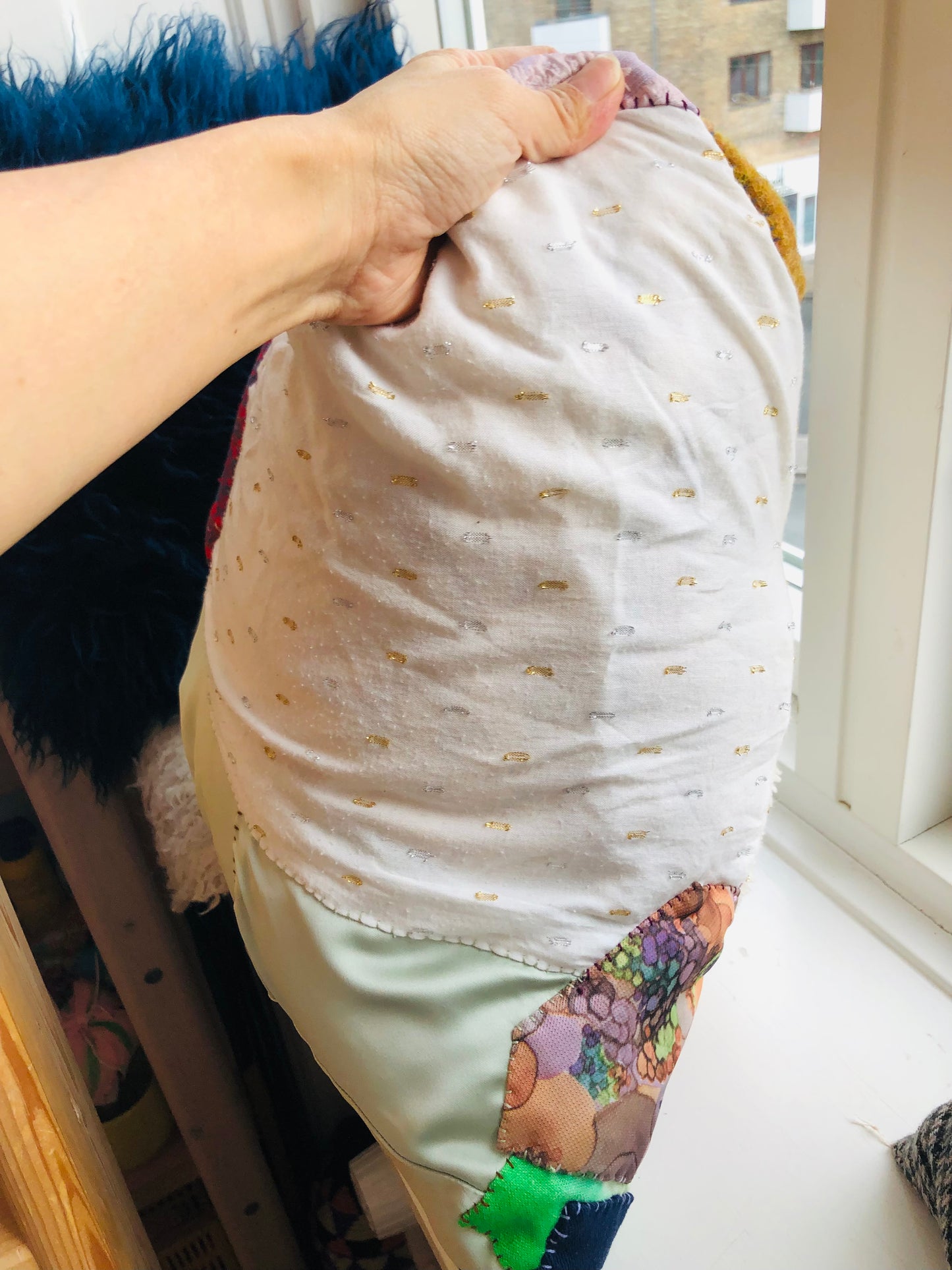 Textile Piece , Cushion cover　45cm✖️45cm 手縫い　布製　一点もの　スローファッション　One of a kind　ハンドメイド　2340