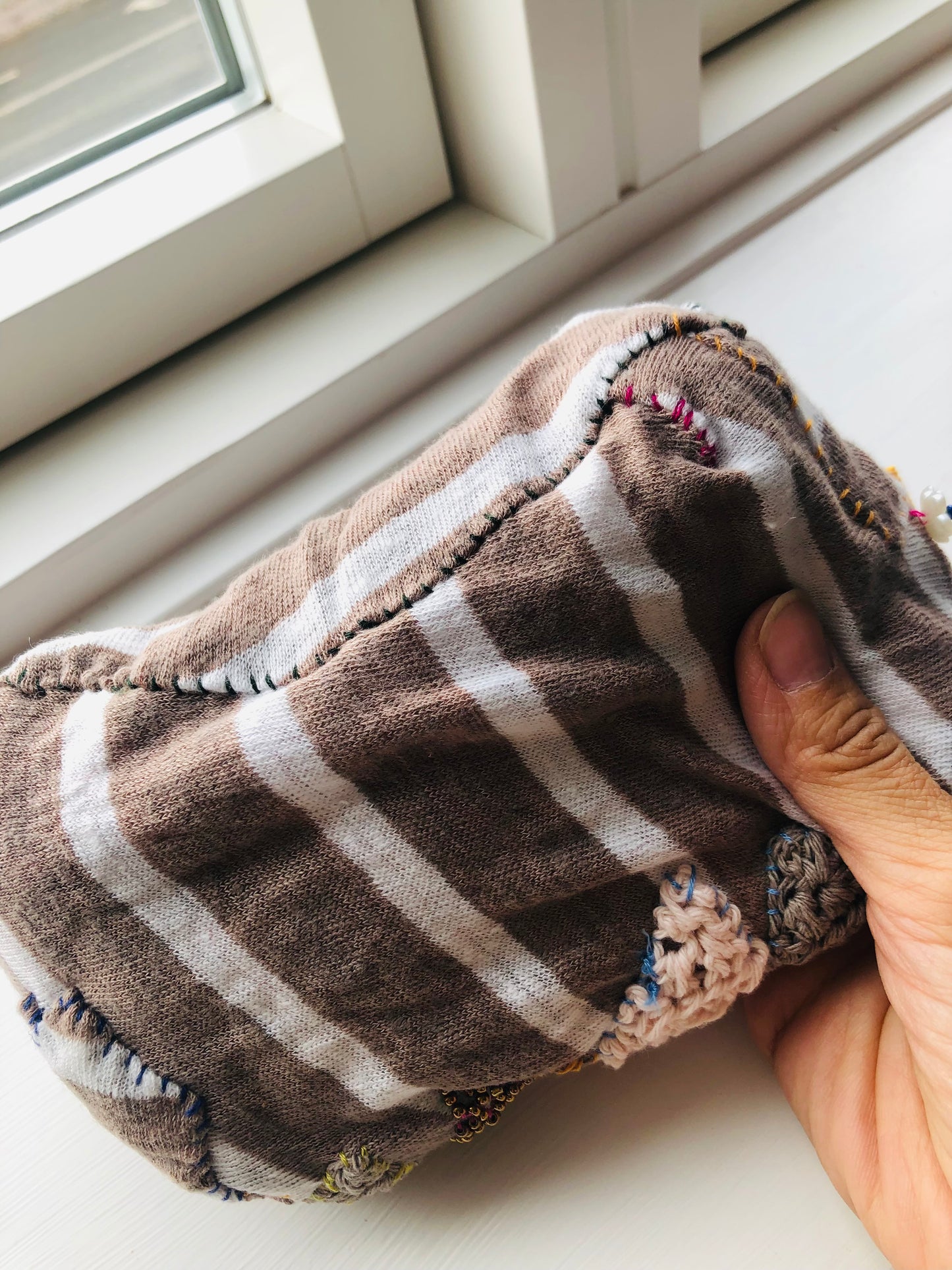 ポーチ　手縫い　布製　 ペンケース　小物入れ　ハンドメイド　ビーズ刺繍　2007