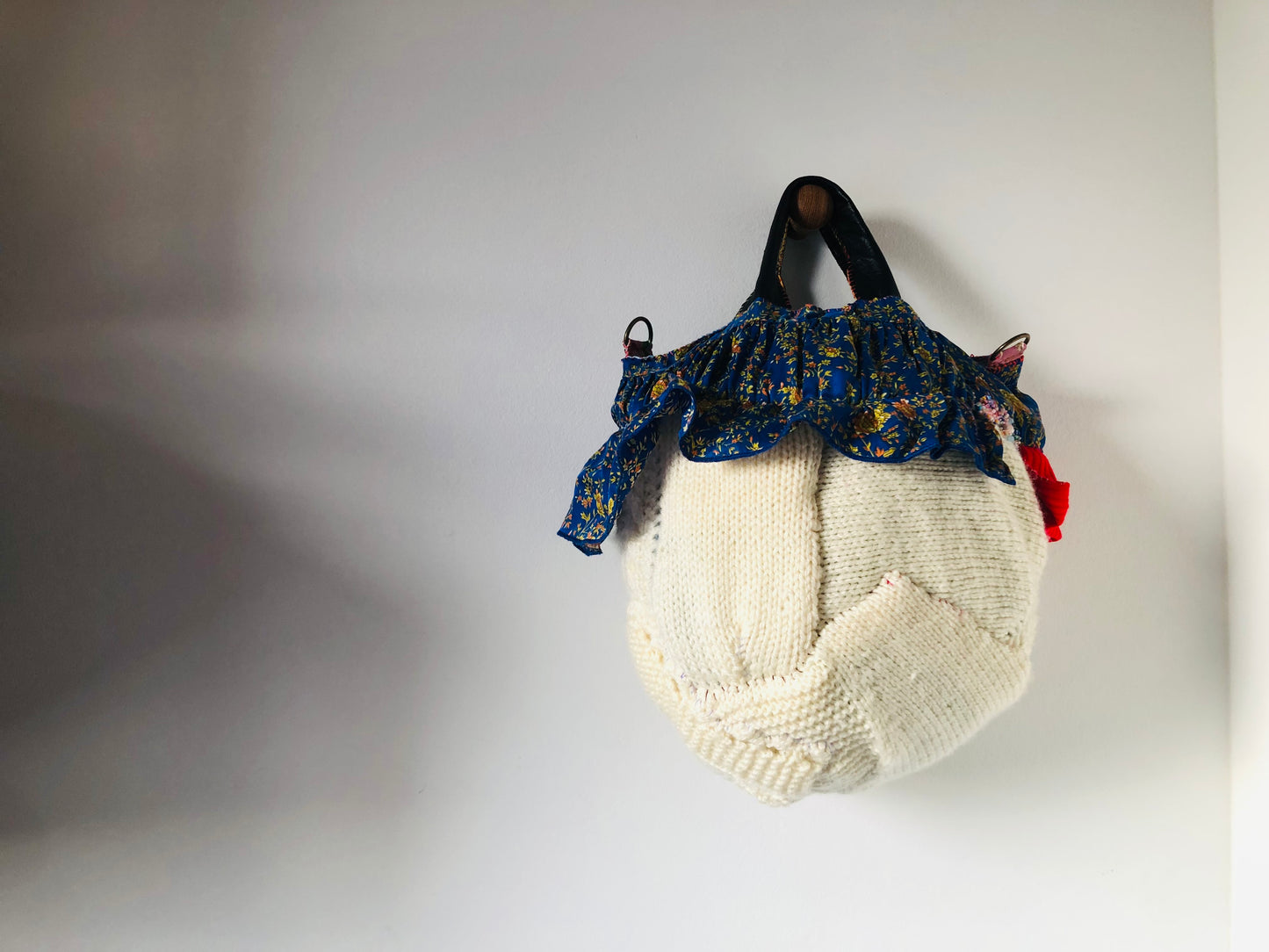 Bag 手縫いのバッグ　布製　トートバッグ　スローファッション　ハンドメイド　2352