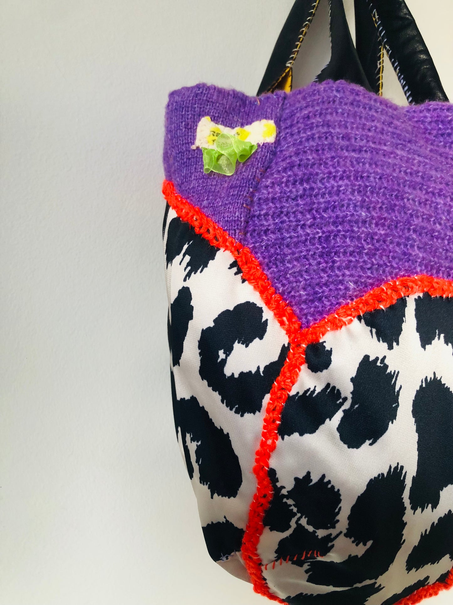 Bag 手縫いのバッグ　布製　トートバッグ　スローファッション　ハンドメイド　2353