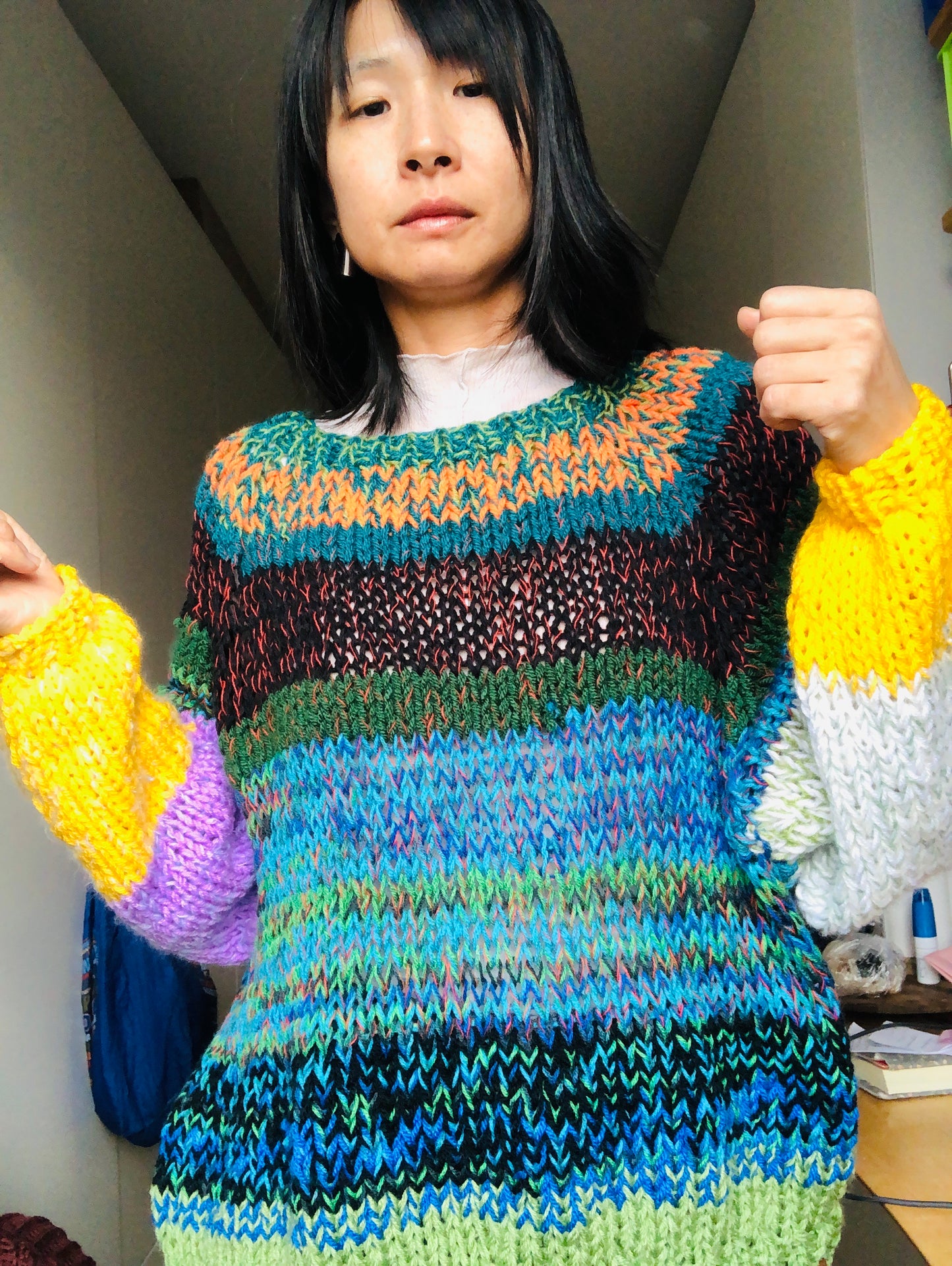 セーター　手編み　スローファッション　ファンシーヤーン　oneofakind  　2355