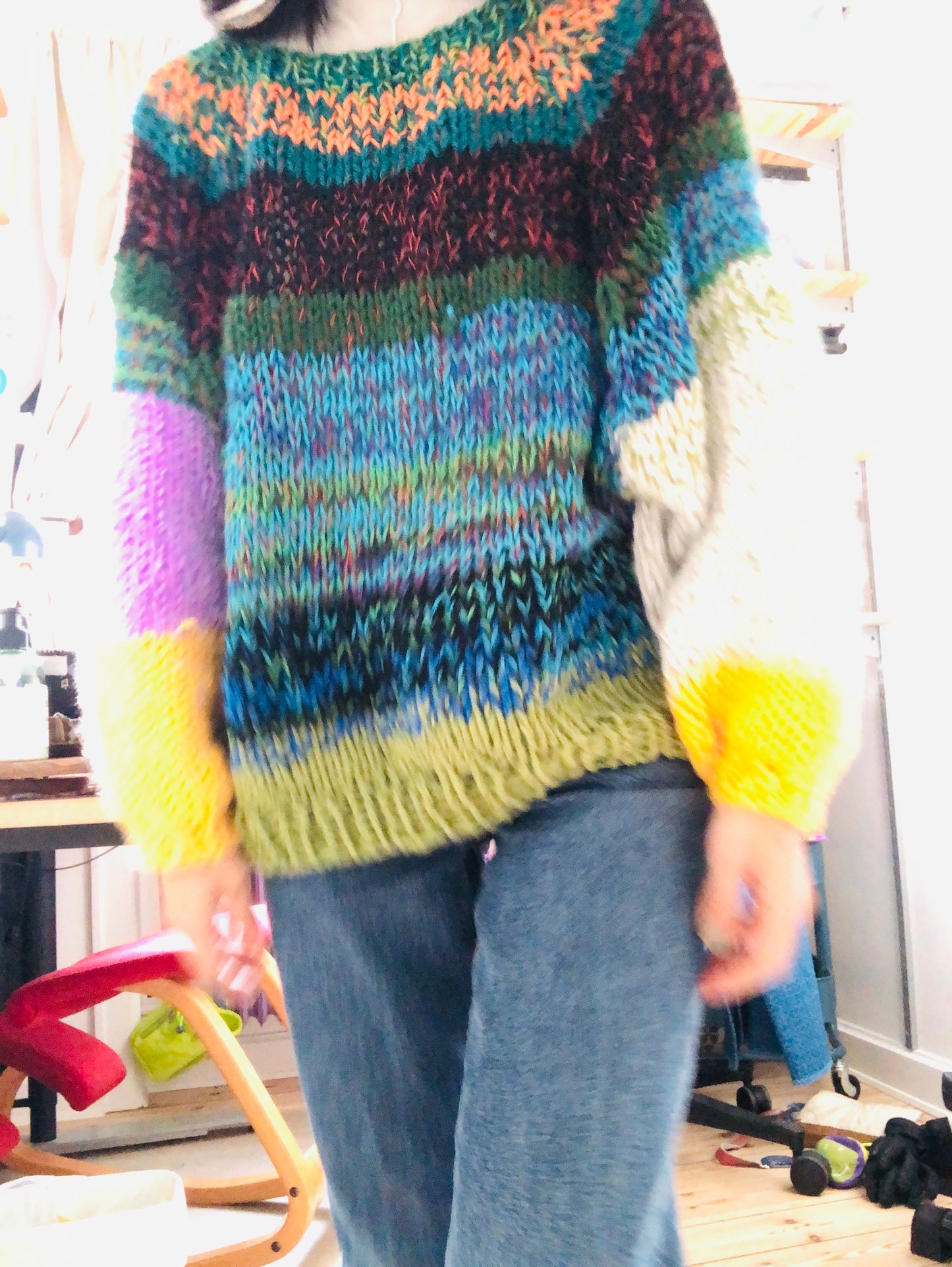 セーター　手編み　スローファッション　ファンシーヤーン　oneofakind  　2355