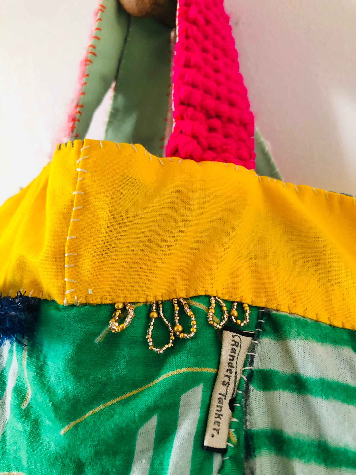 Bag 手縫いのバッグ　布製　トートバッグ　スローファッション　ハンドメイド　2362