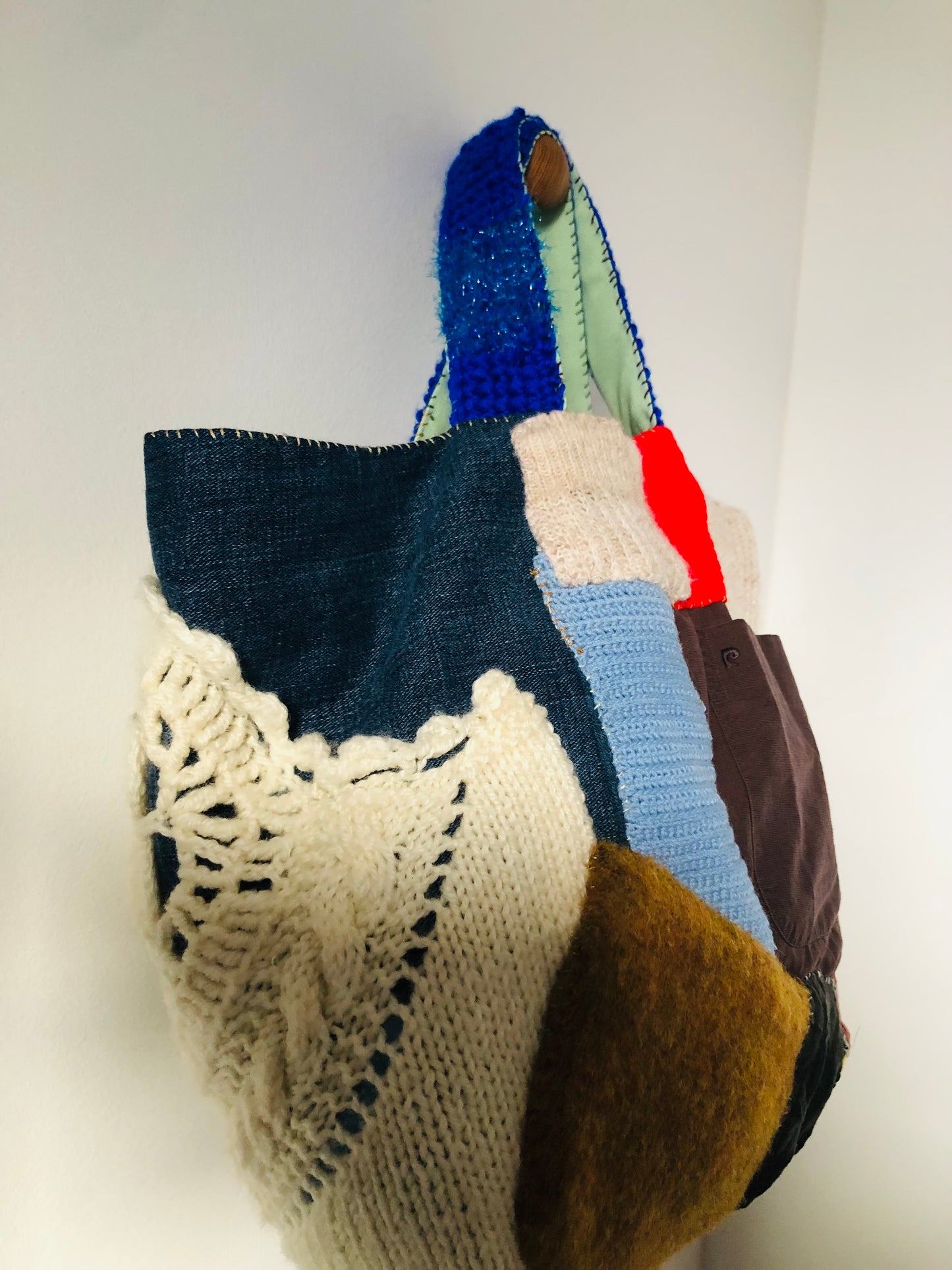 Bag 手縫いのバッグ　布製　トートバッグ　スローファッション　ハンドメイド　2363