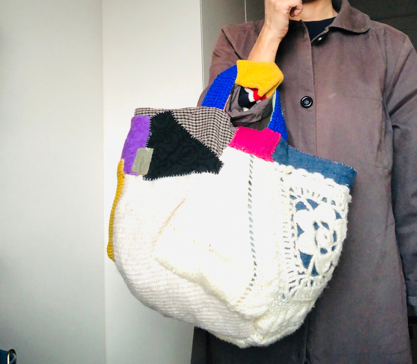 Bag 手縫いのバッグ　布製　トートバッグ　スローファッション　ハンドメイド　2363